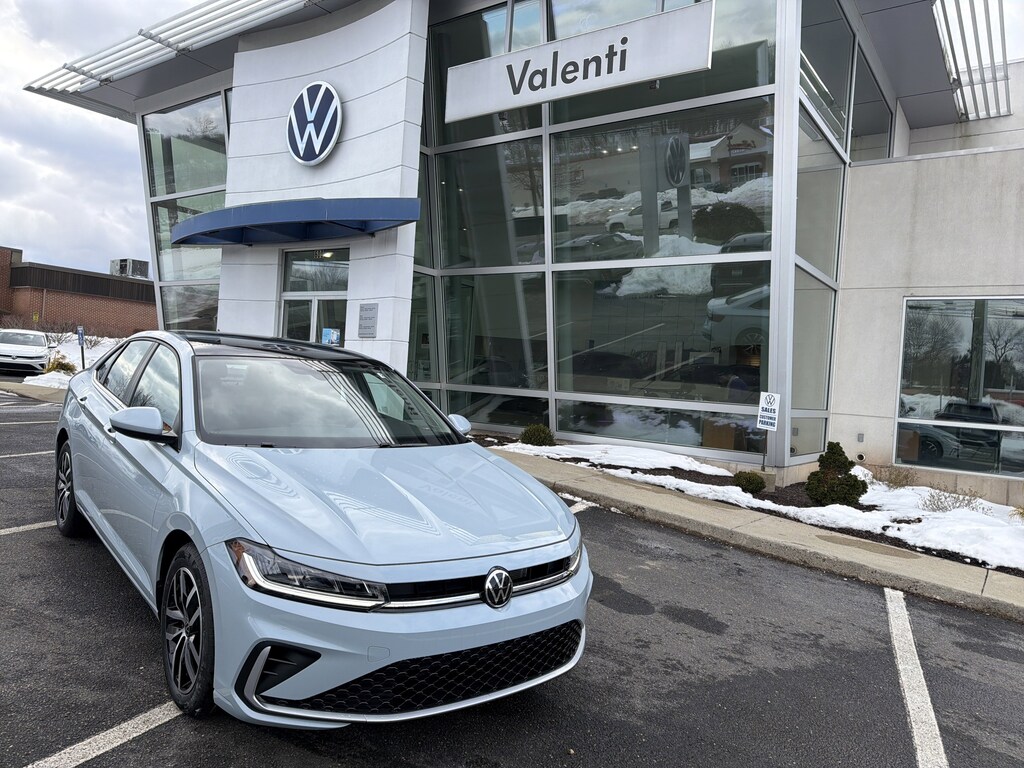 New 2026 Volkswagen Jetta SE SE Auto