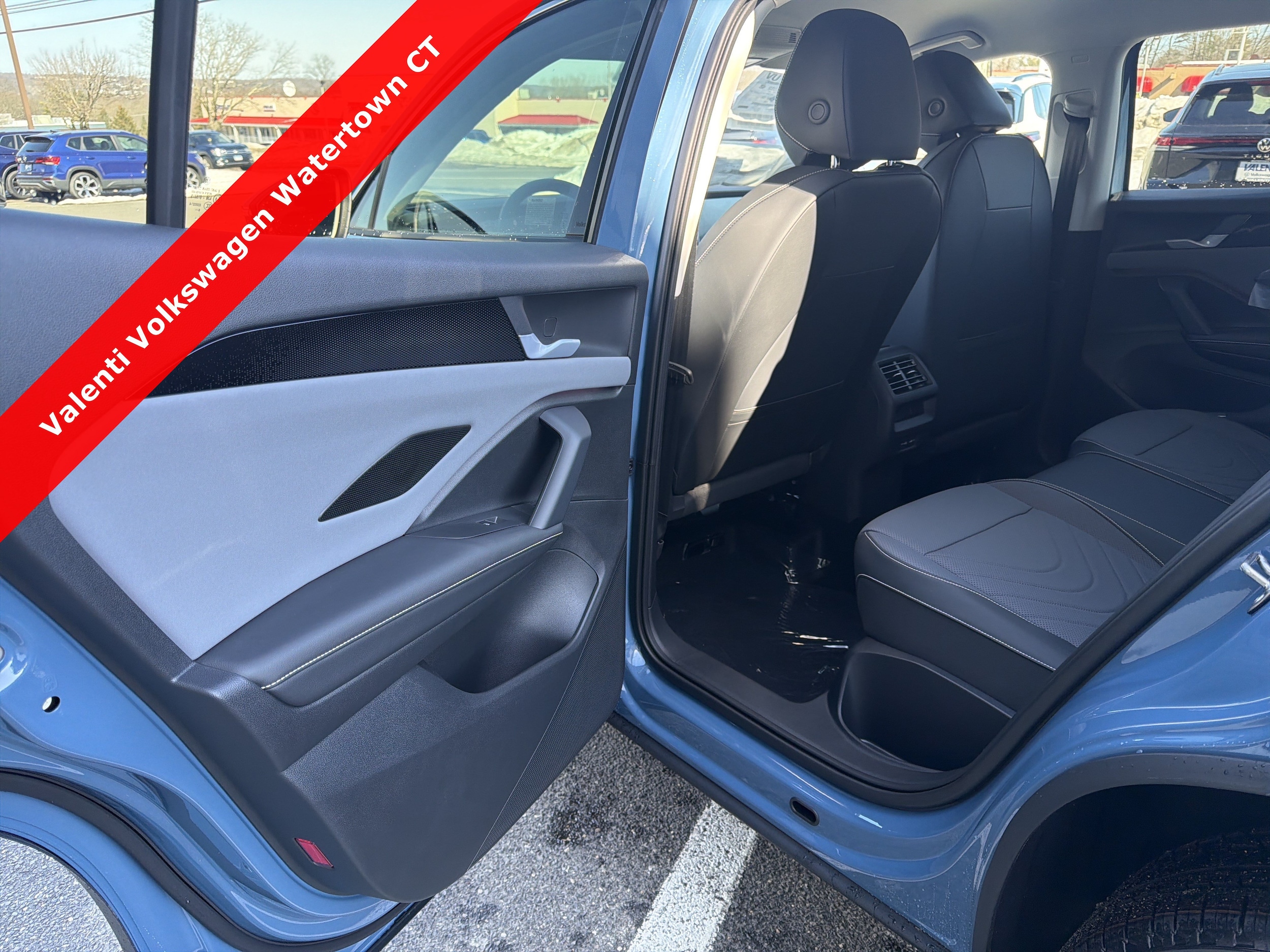2026 Volkswagen Tiguan SE - Photo 15