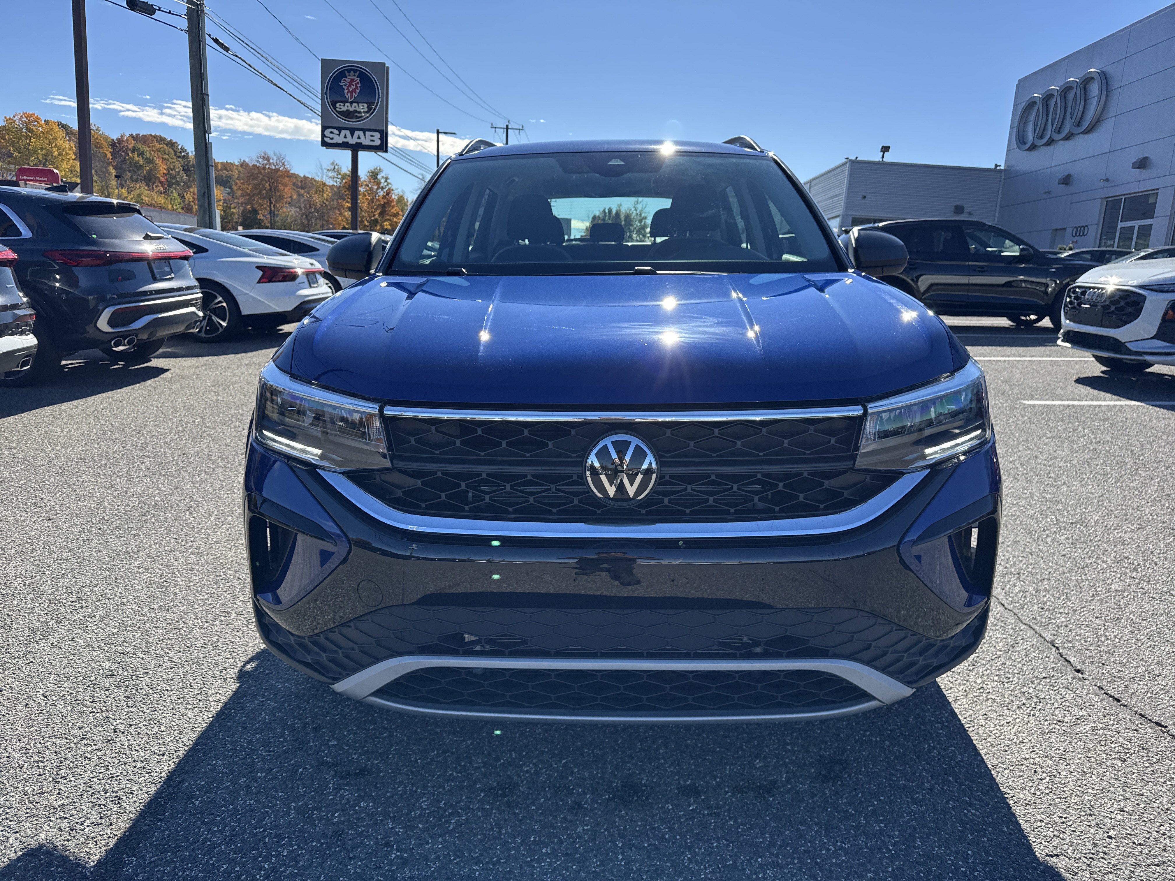 Used 2023 Volkswagen Taos SUV
