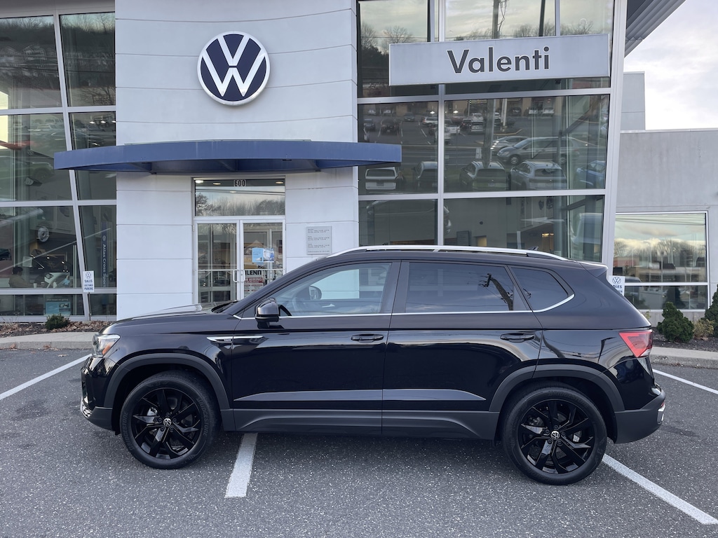 Used 2023 Volkswagen Taos SE SUV
