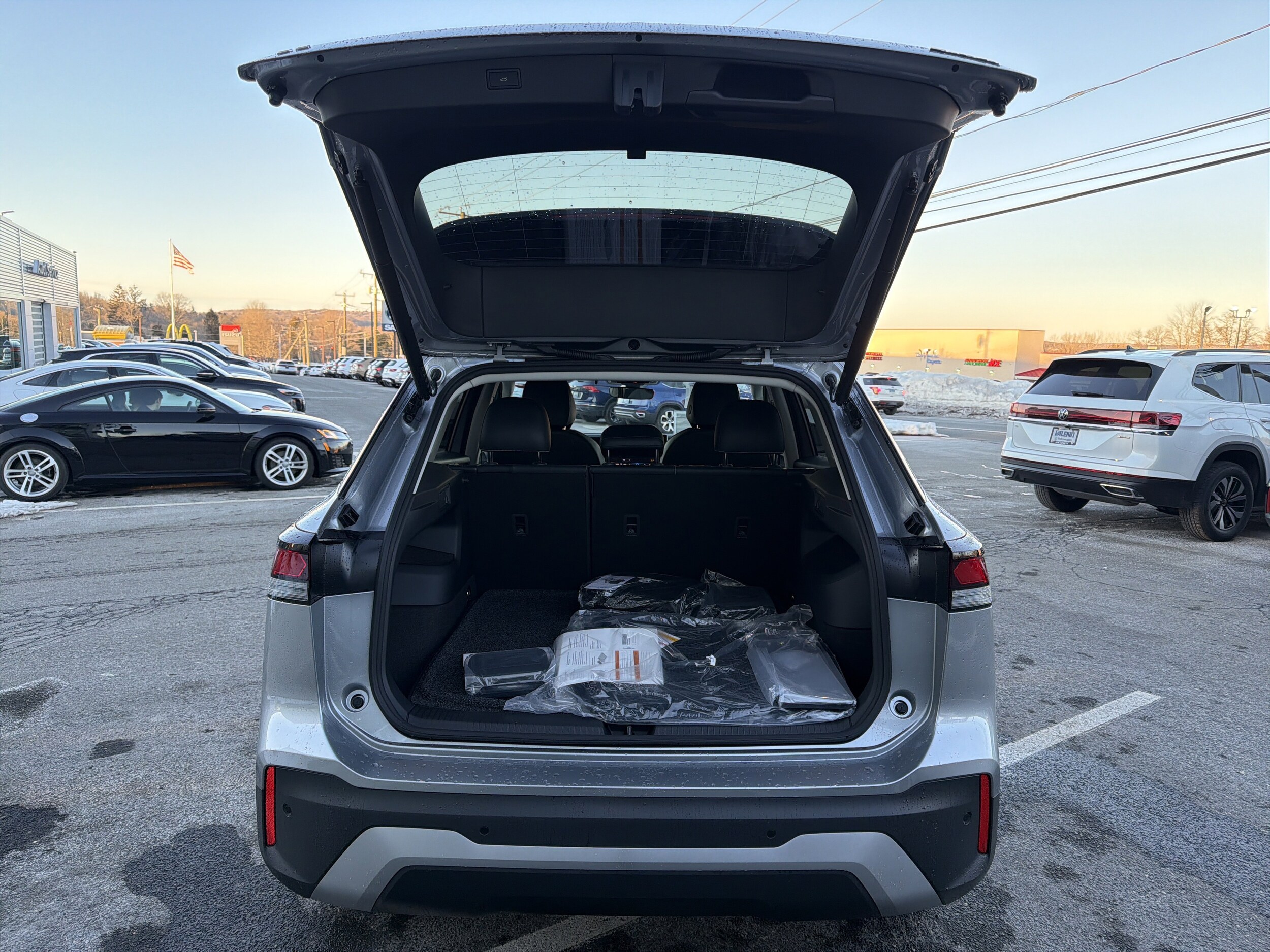 2026 Volkswagen Tiguan SE - Photo 20