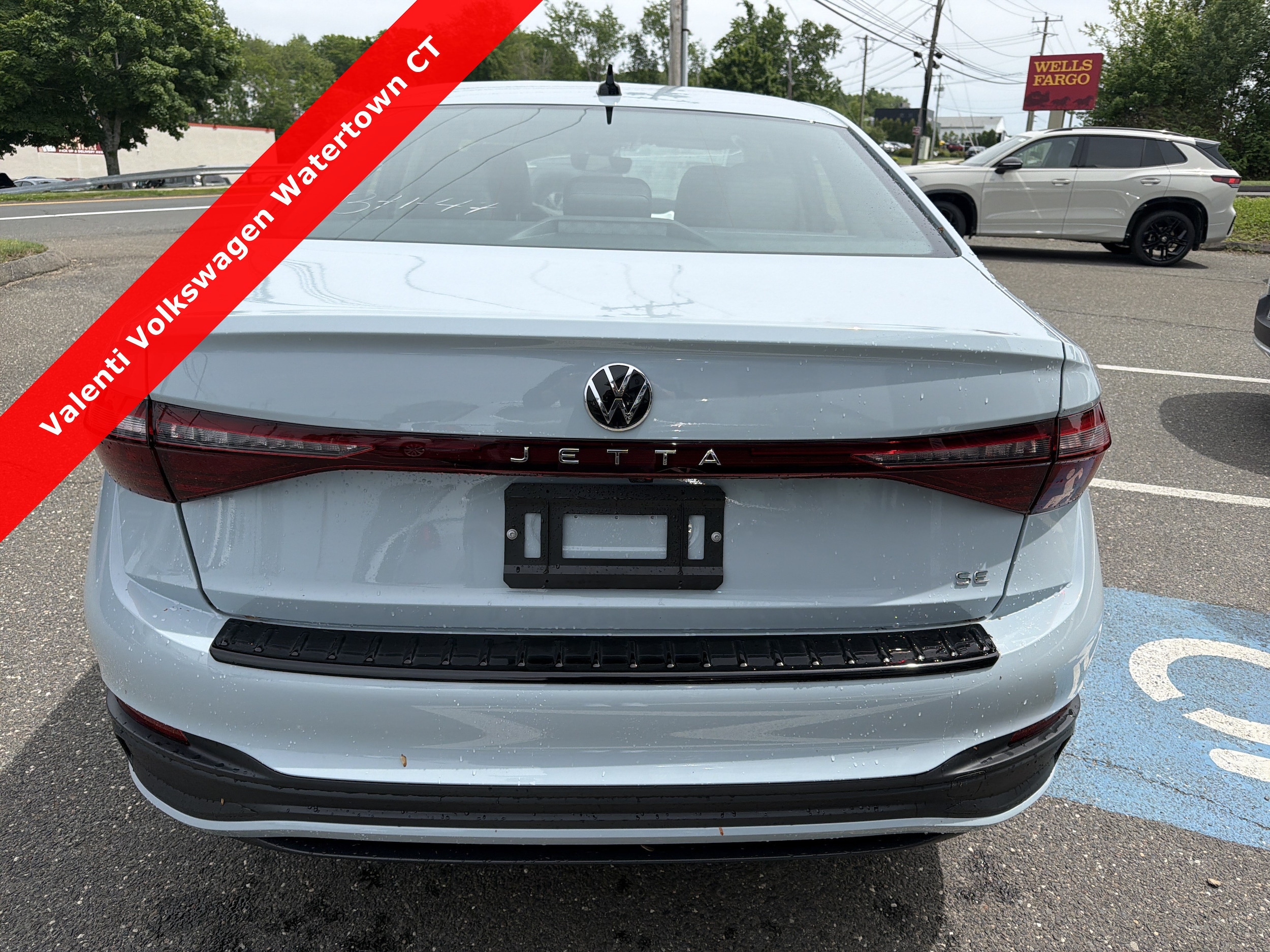 2026 Volkswagen Jetta SE - Photo 28