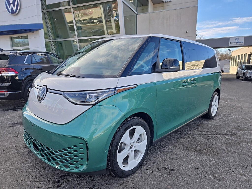 New 2025 Volkswagen ID. Buzz 1st Edition 1st Edition 4MOTION w/Two-Tone