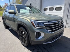 2026 Volkswagen Atlas 2.0T SE w/Technology 2.0T SE w/Technology 4MOTION