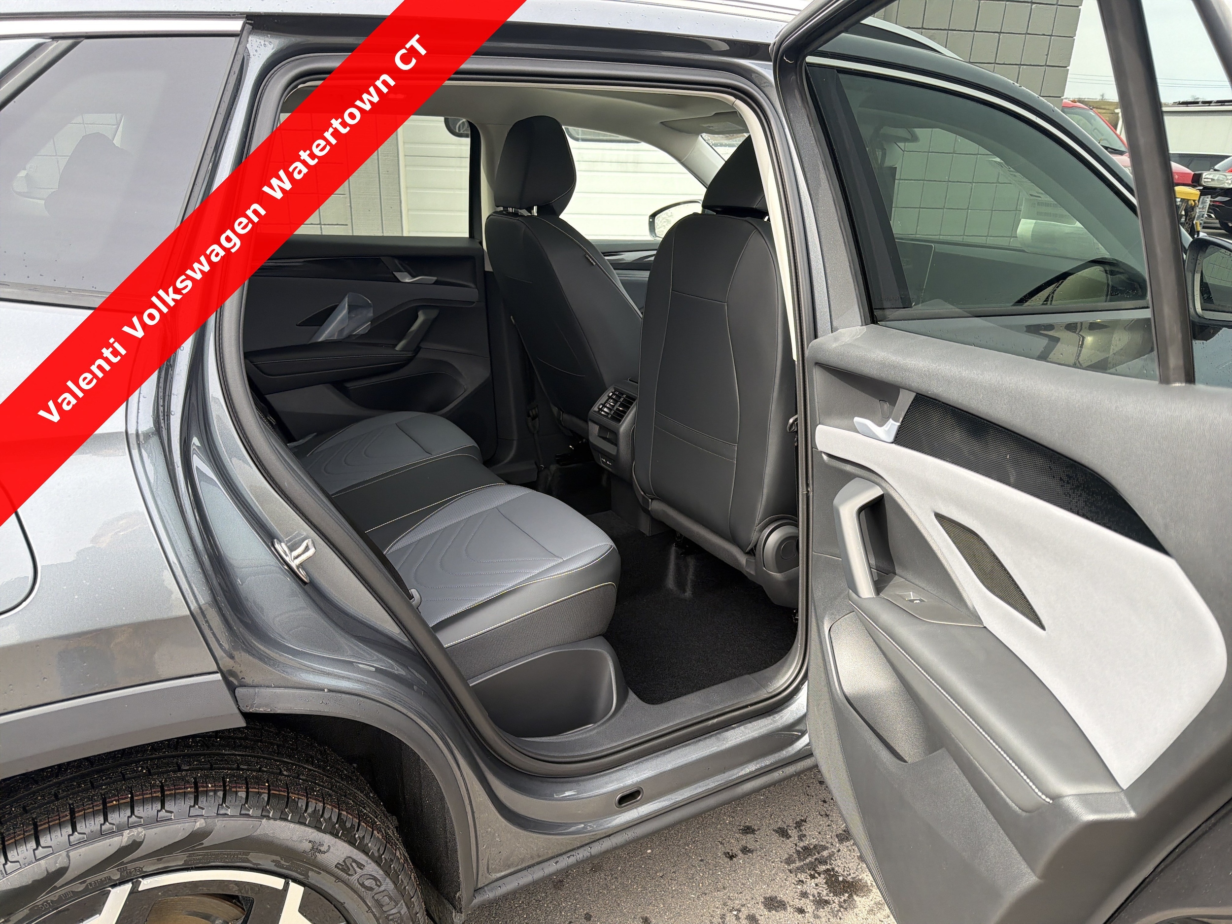 2026 Volkswagen Tiguan SE - Photo 20