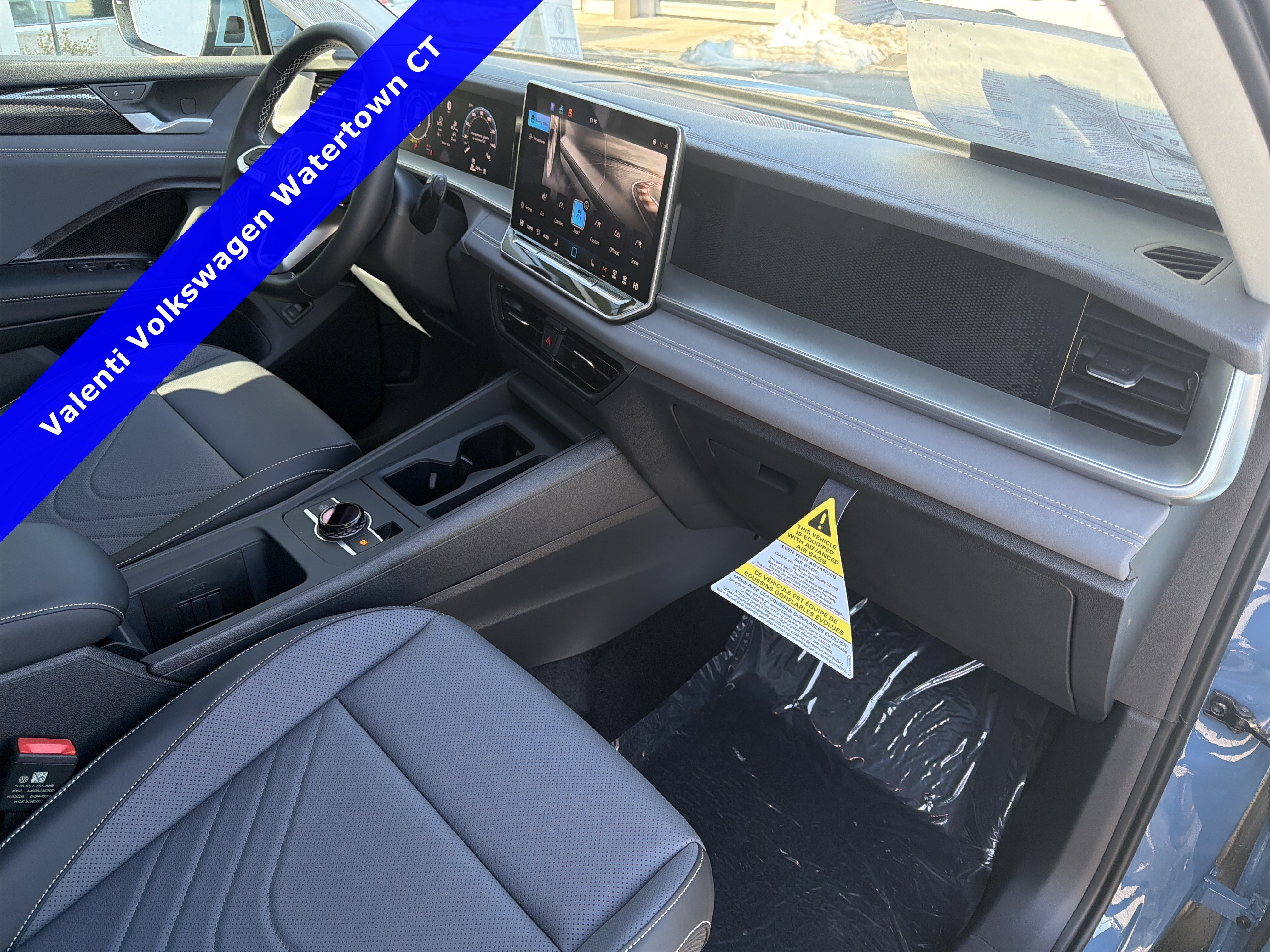 2026 Volkswagen Tiguan SE - Photo 19