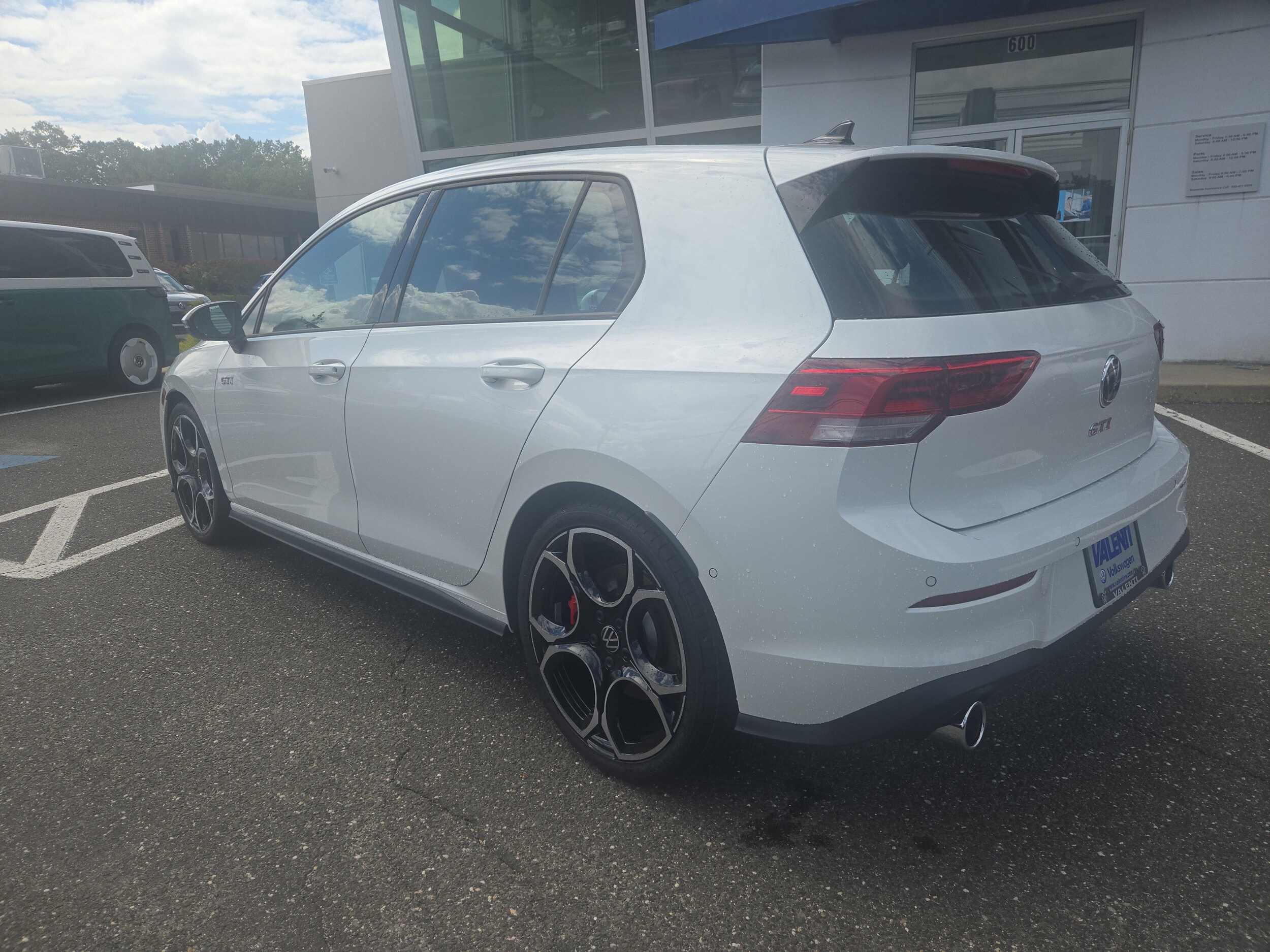 2025 Volkswagen Golf GTI Autobahn photo 3