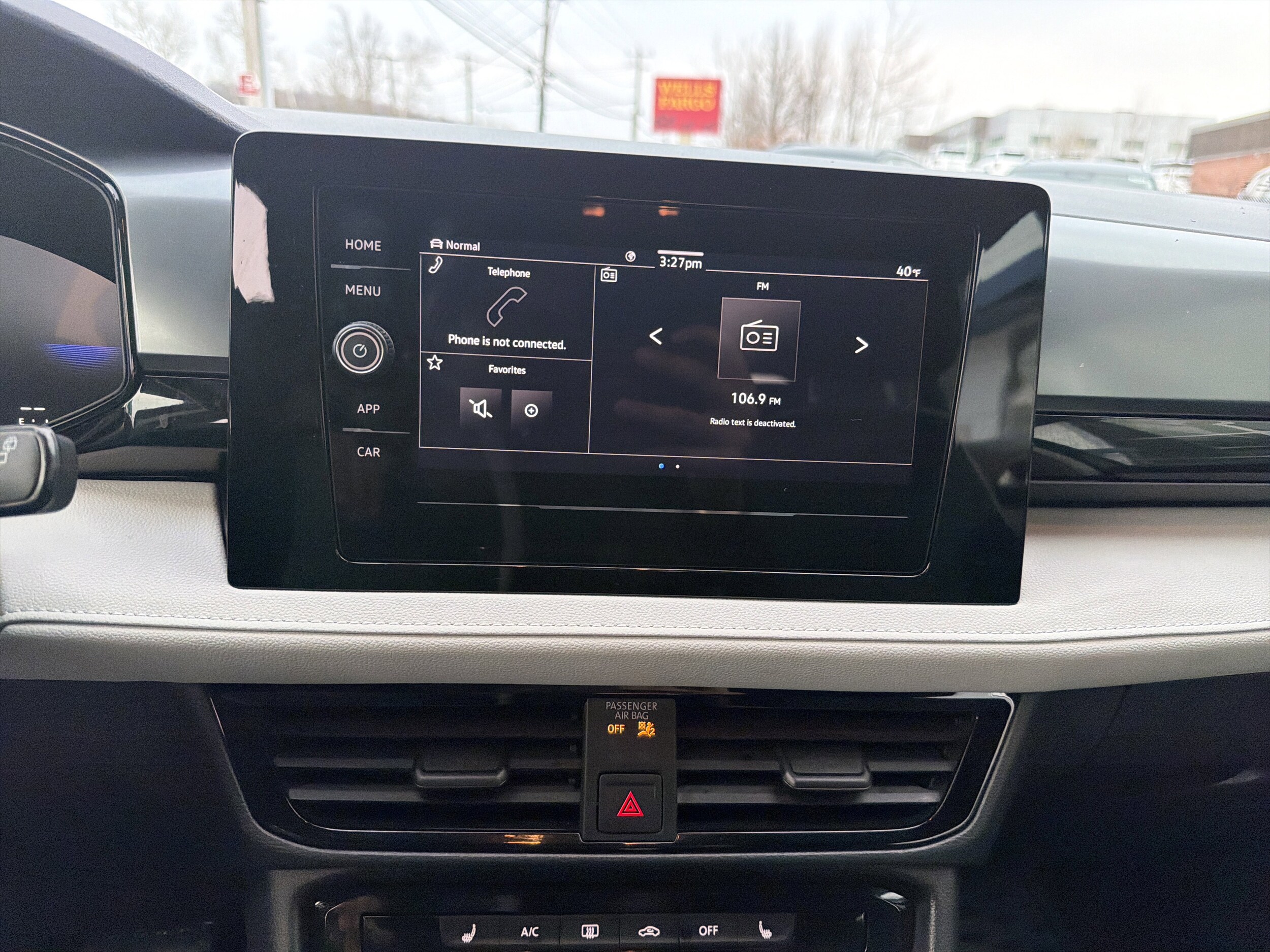 2025 Volkswagen Taos S - Photo 9
