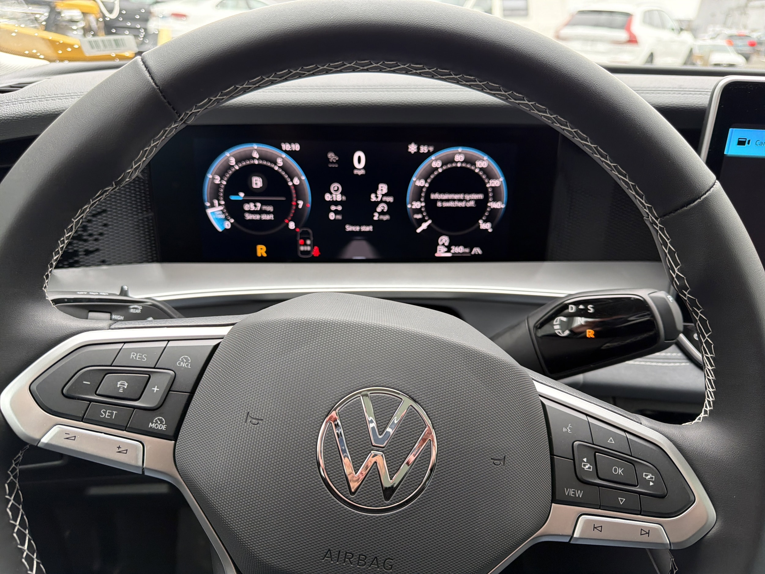 2026 Volkswagen Tiguan SE - Photo 18