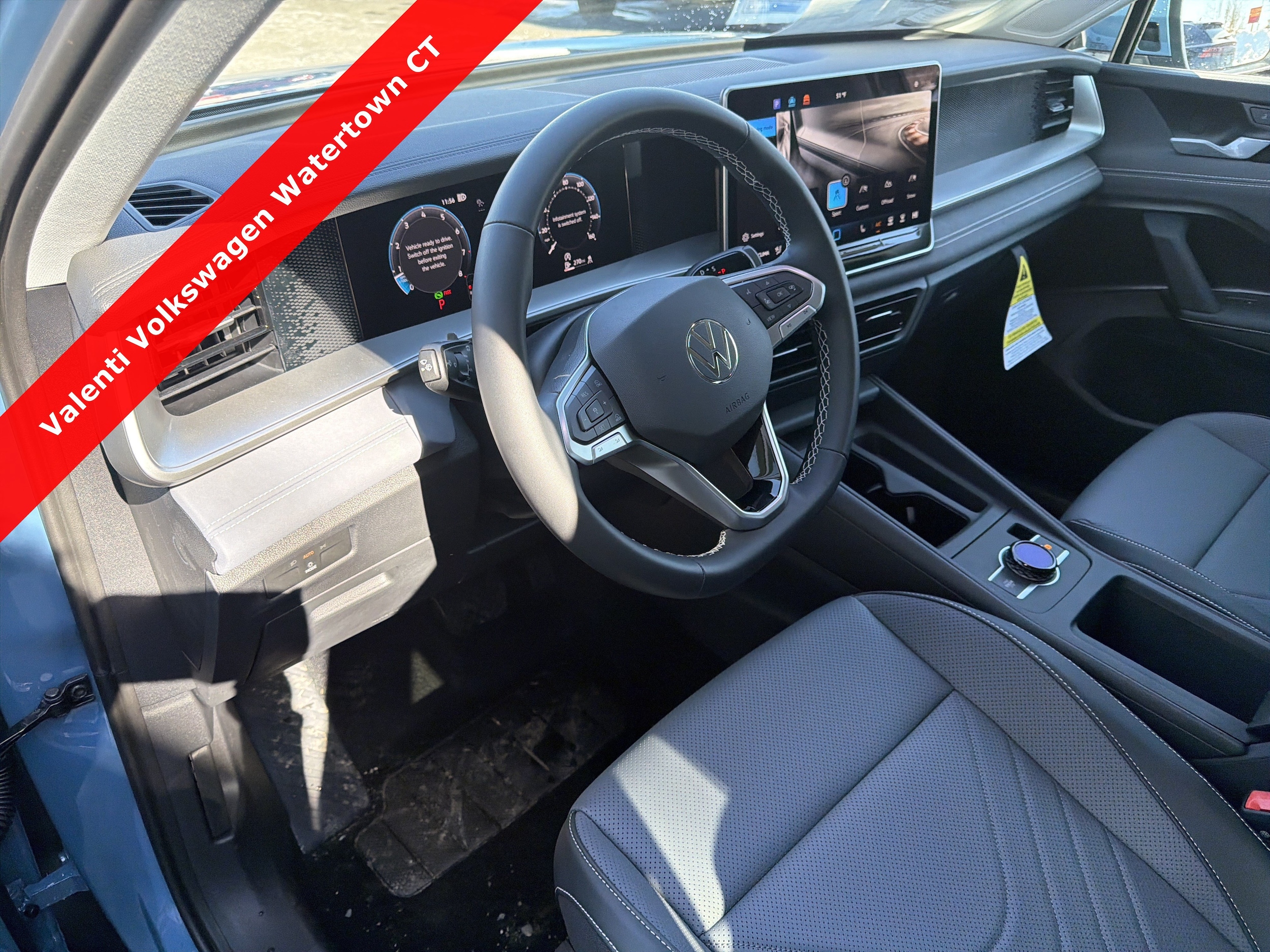 2026 Volkswagen Tiguan SE - Photo 13