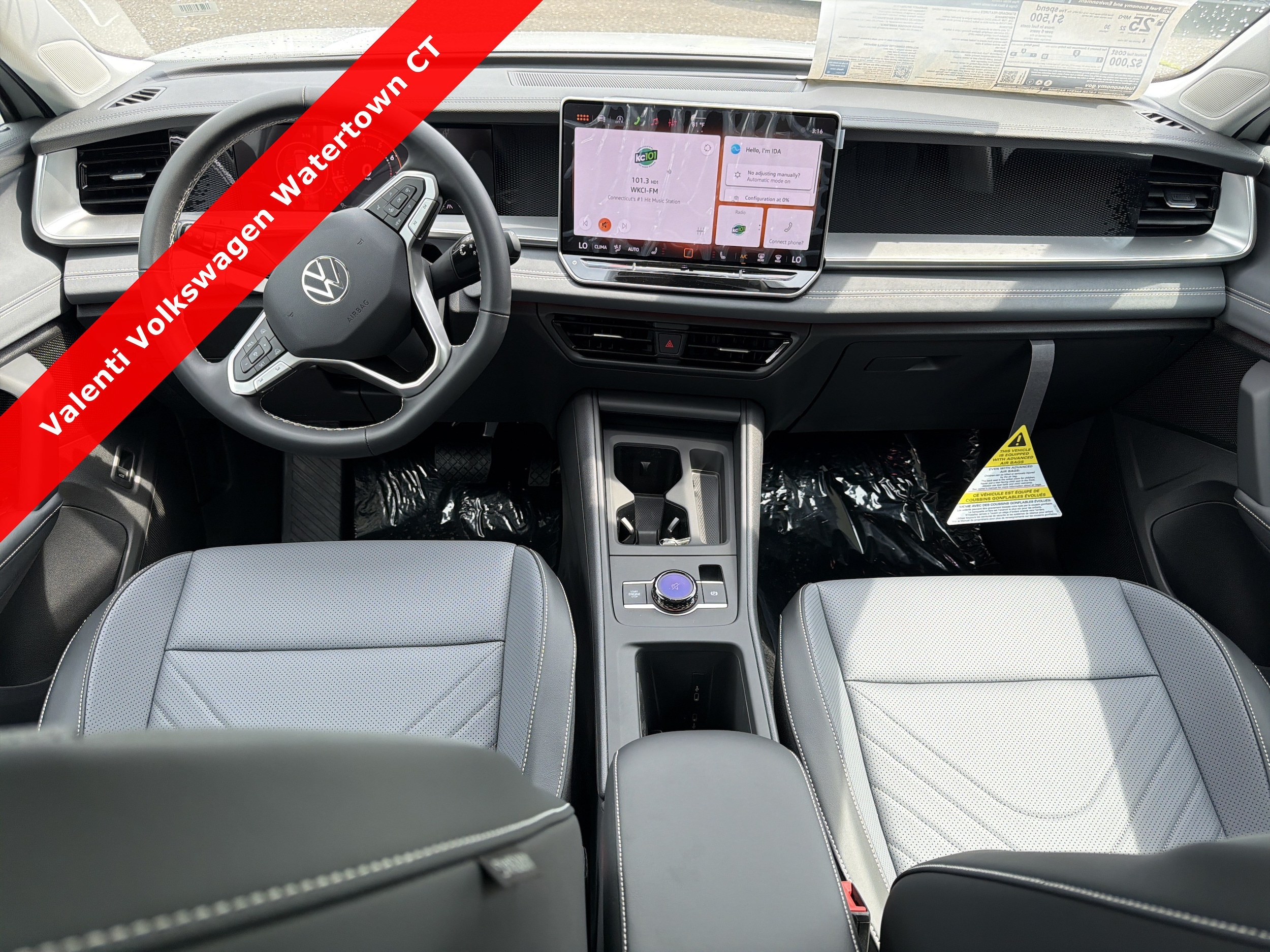 2026 Volkswagen Tiguan SE - Photo 13
