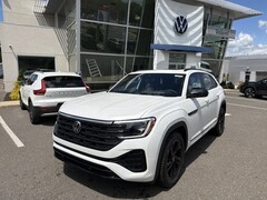 2026 Volkswagen Atlas Cross Sport 2.0T SEL R-Line Black 2.0T SEL R-Line Black 4MOTION