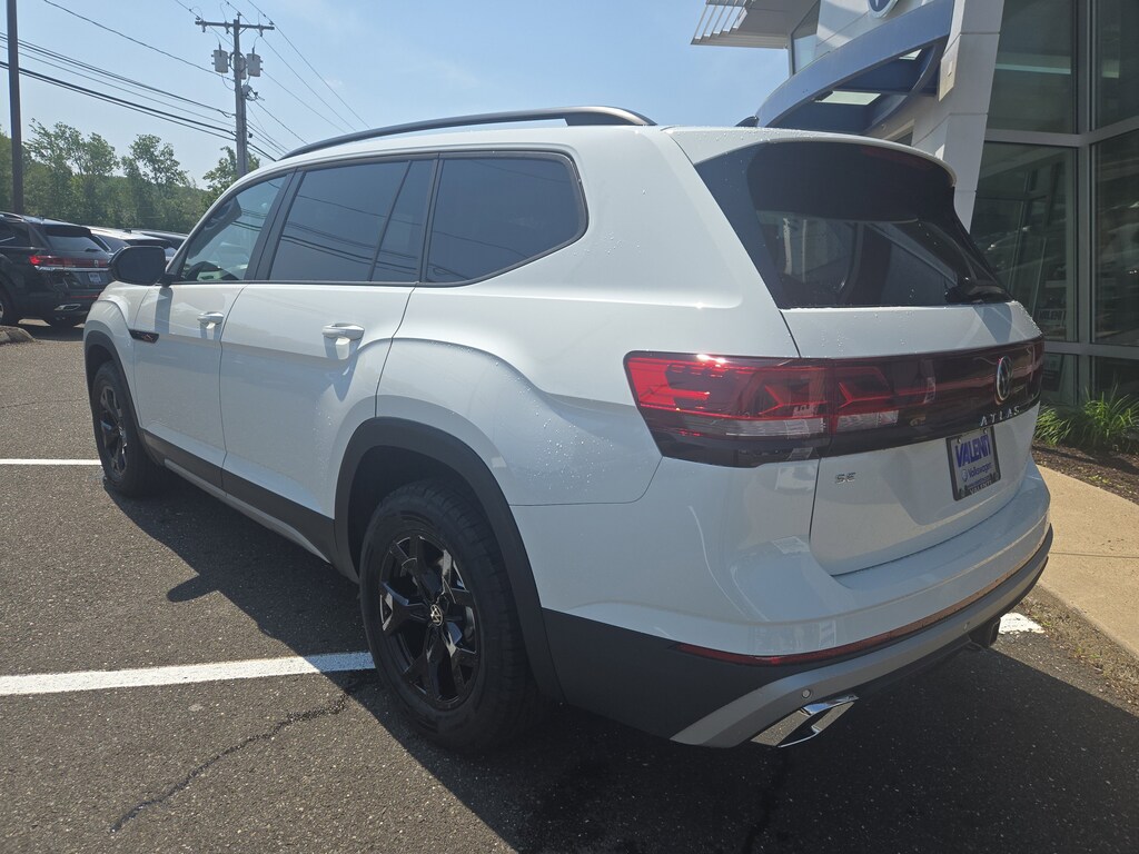 New 2025 Volkswagen Atlas 2.0T Peak Edition 2.0T Peak Edition 4MOTION