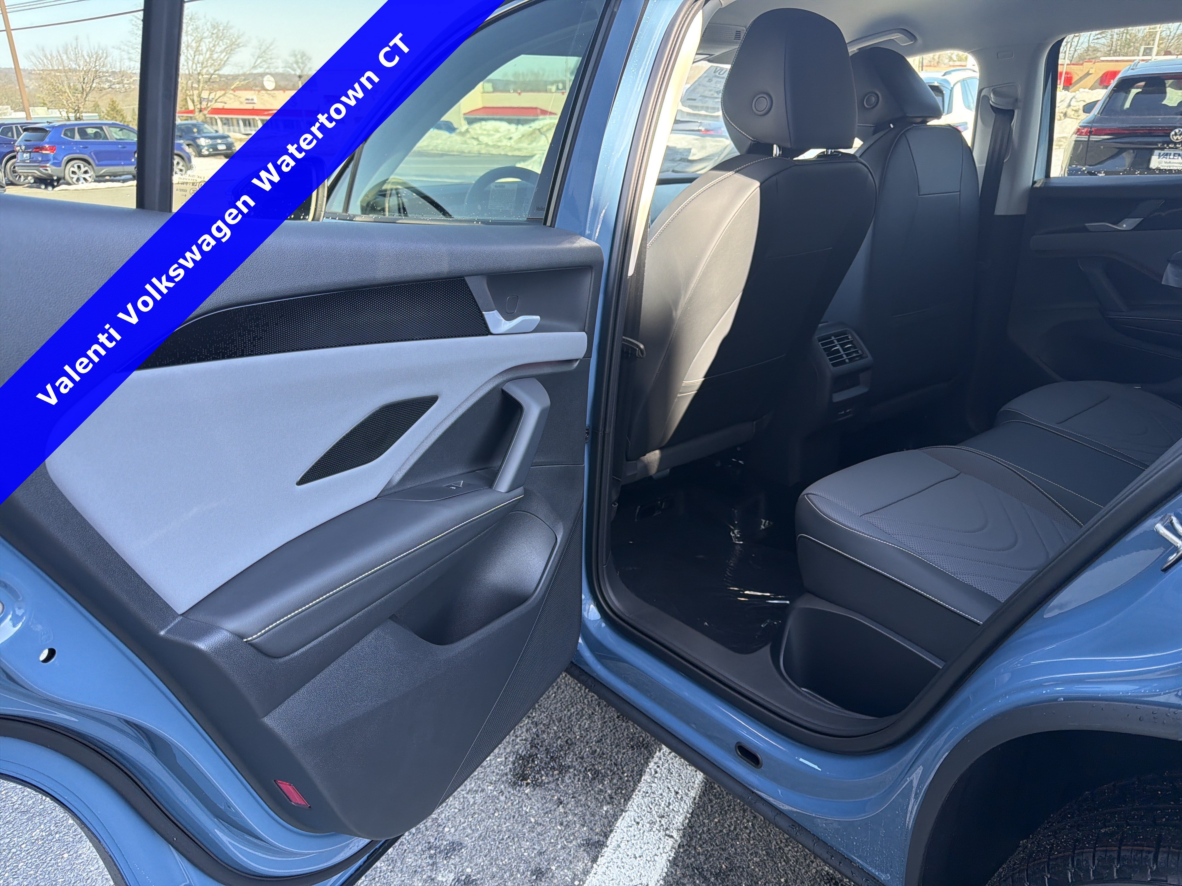 2026 Volkswagen Tiguan SE - Photo 15