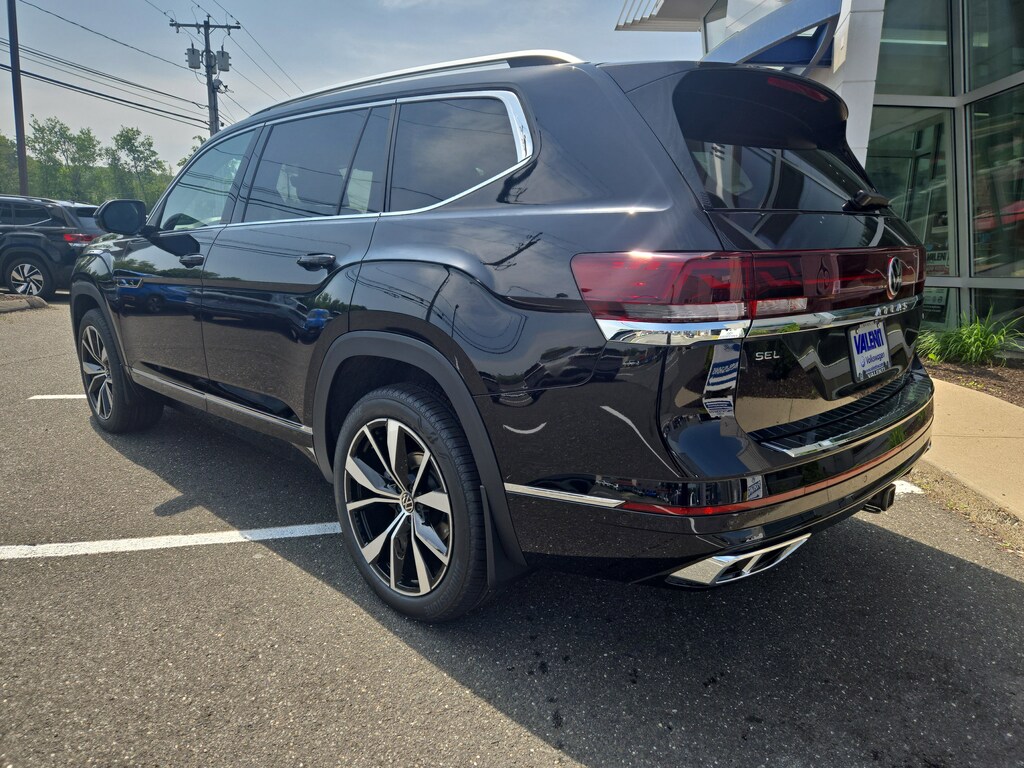 New 2025 Volkswagen Atlas 2.0T SEL Premium R-Line 2.0T SEL Premium R-Line 4MOTION