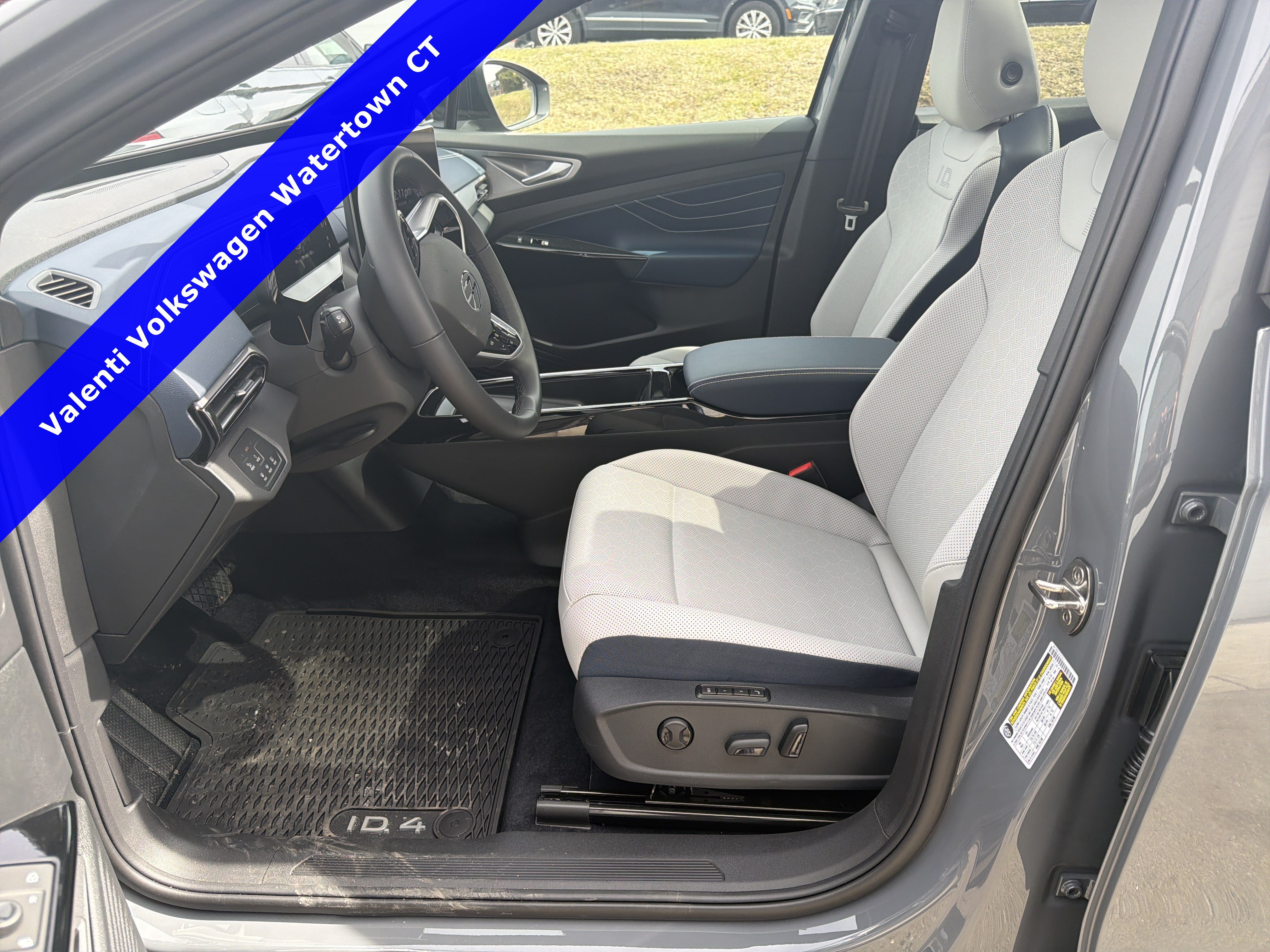 2025 Volkswagen ID.4 PRO S - Photo 10