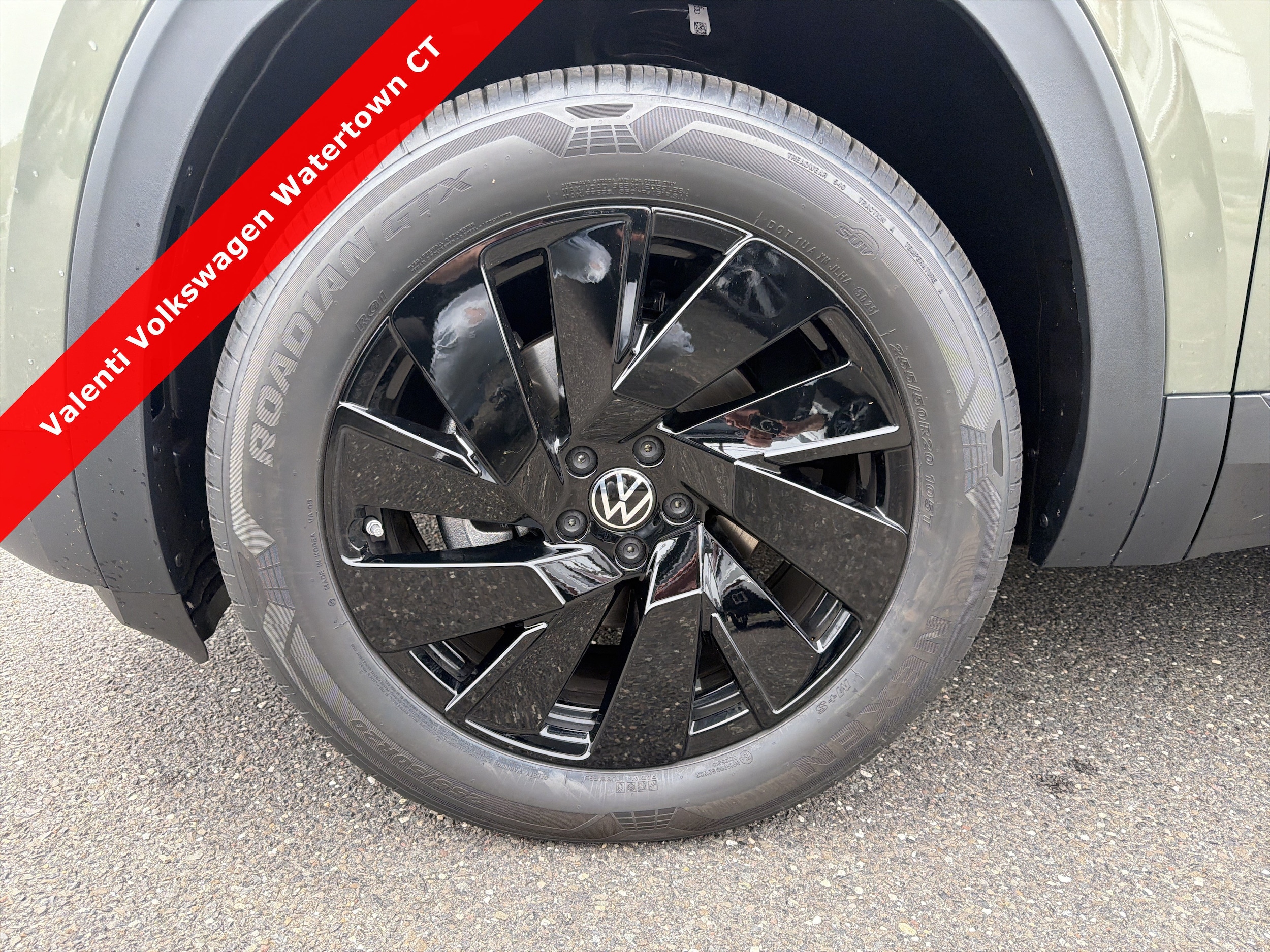 2026 Volkswagen Atlas SE w/Tech - Photo 20
