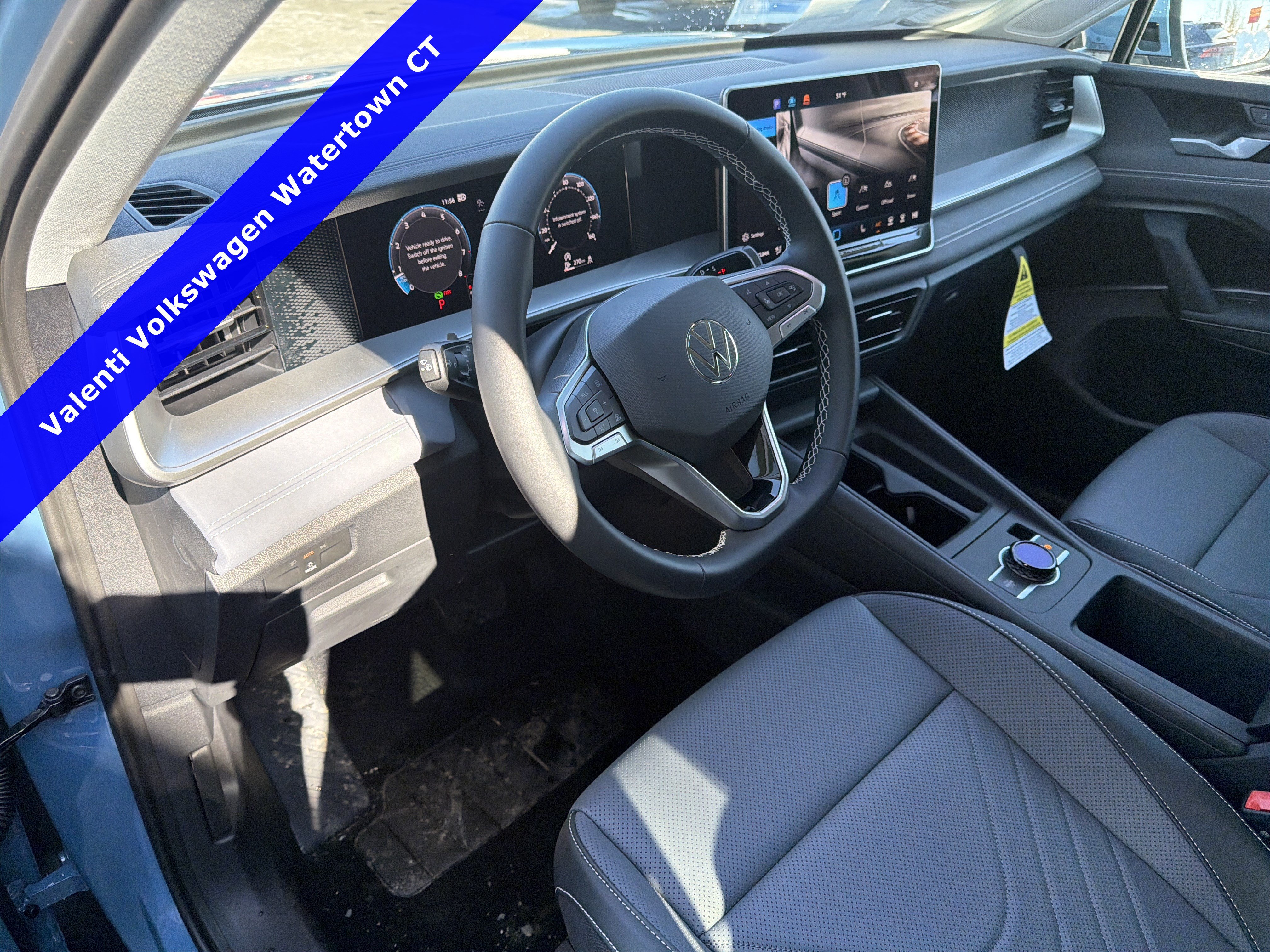 2026 Volkswagen Tiguan SE - Photo 13