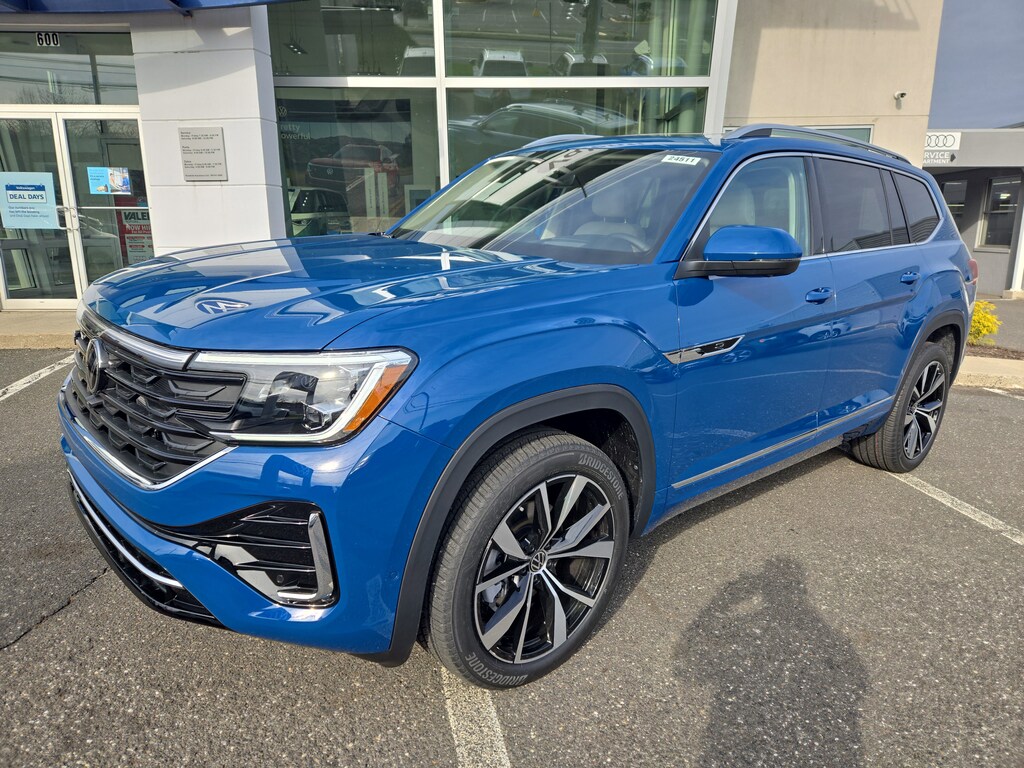 New 2025 Volkswagen Atlas 2.0T SEL Premium R-Line 2.0T SEL Premium R-Line 4MOTION