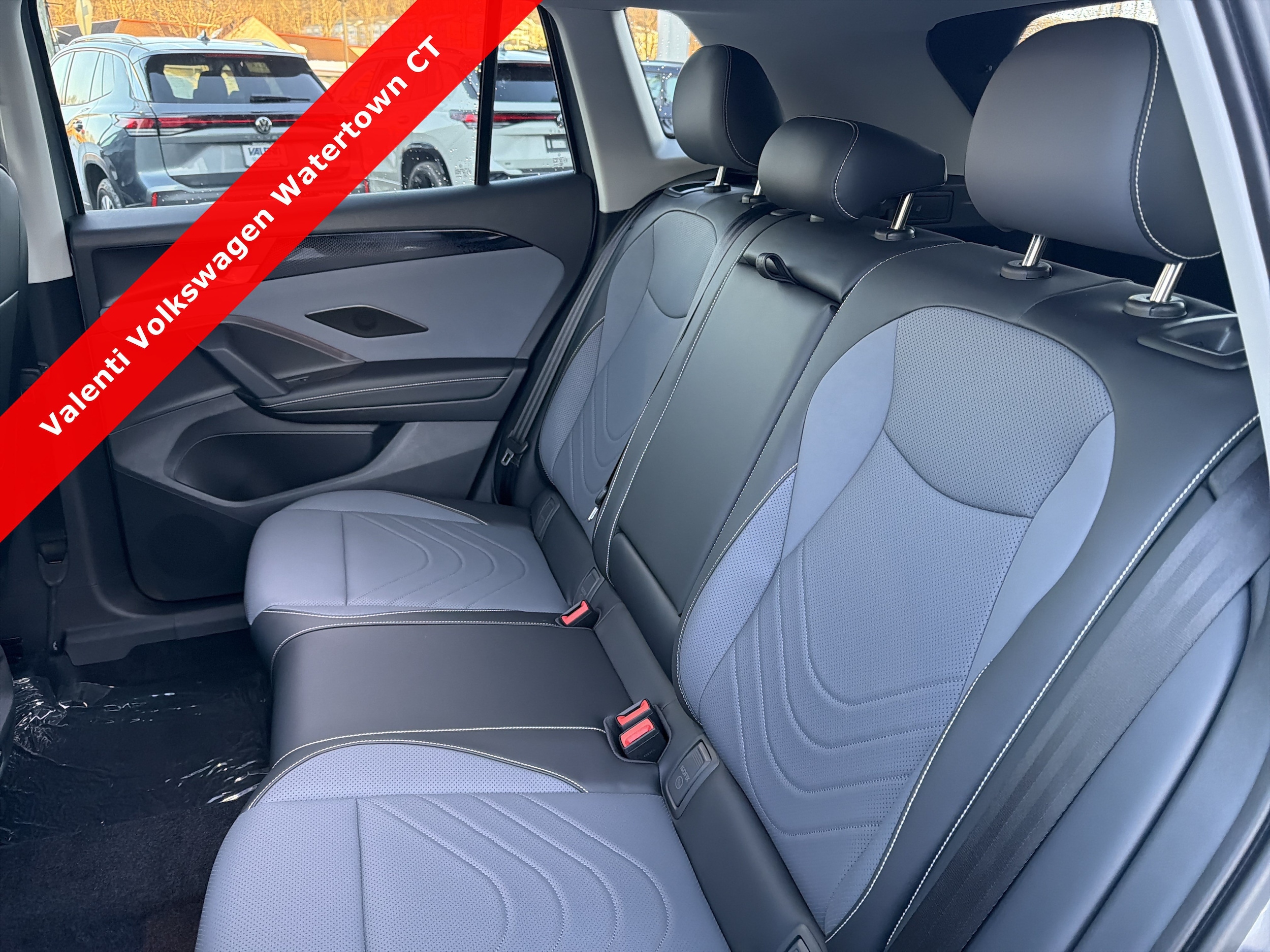 2026 Volkswagen Tiguan SE - Photo 22