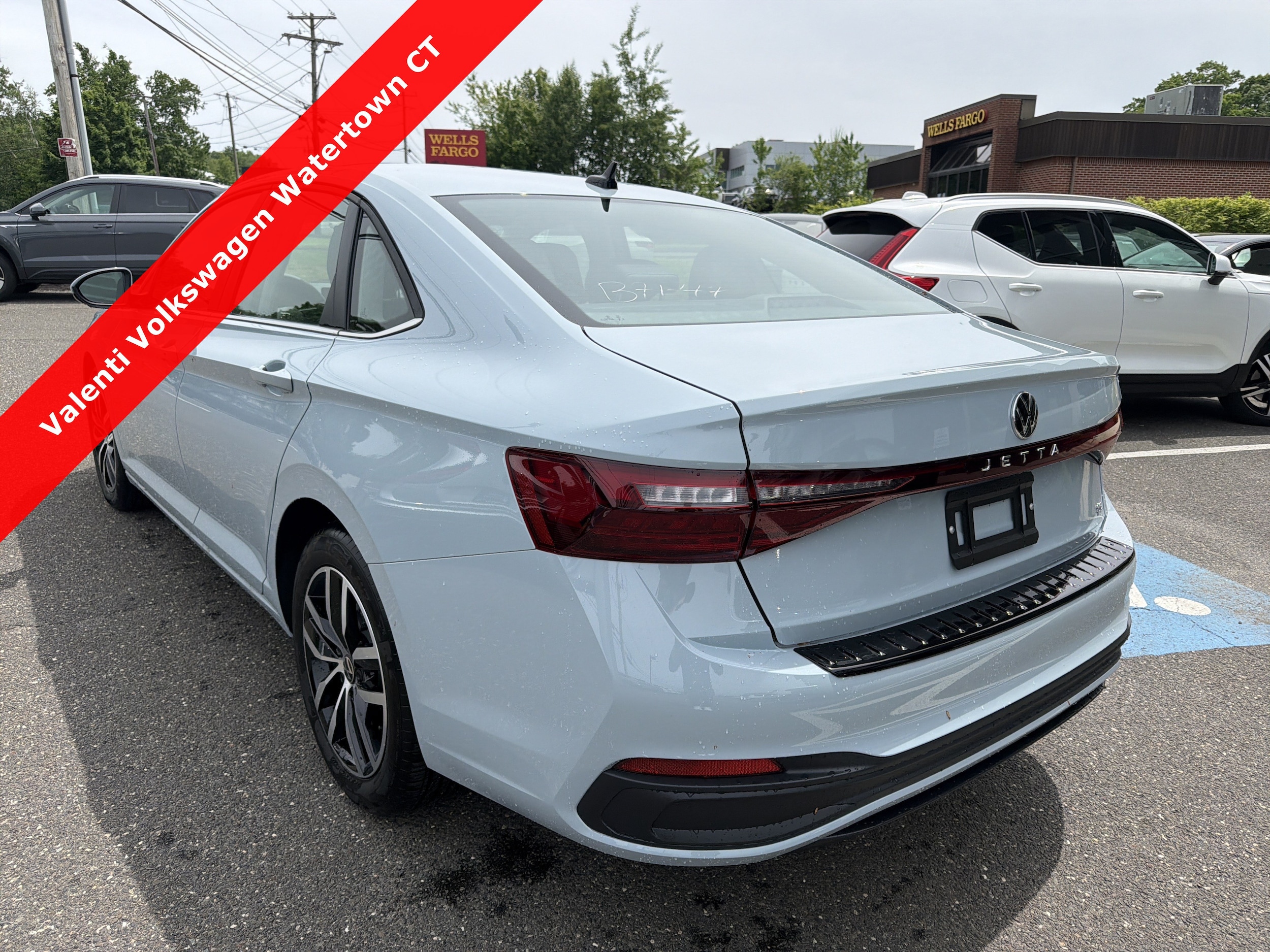 2026 Volkswagen Jetta SE - Photo 27
