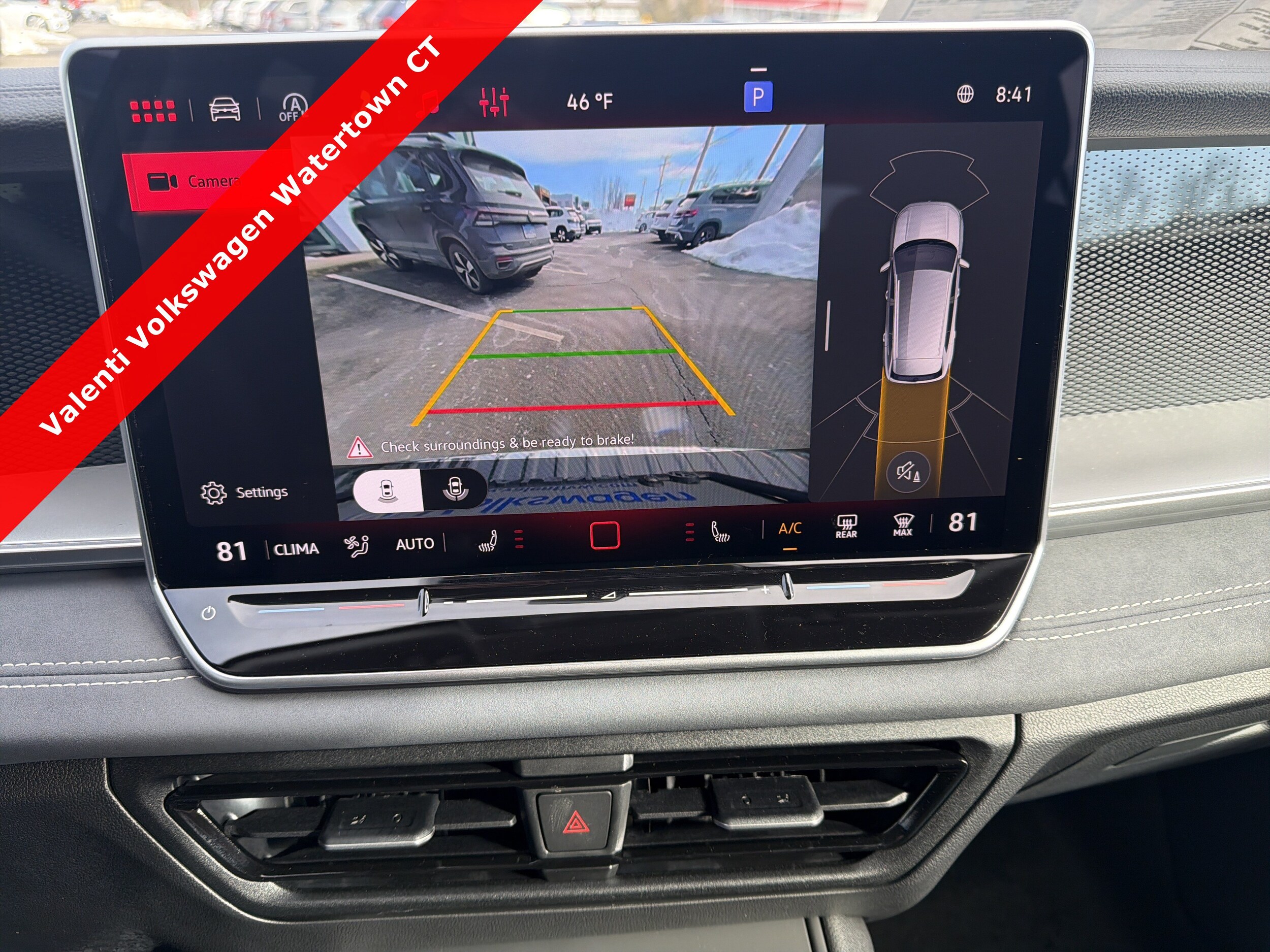 2026 Volkswagen Tiguan SE - Photo 29
