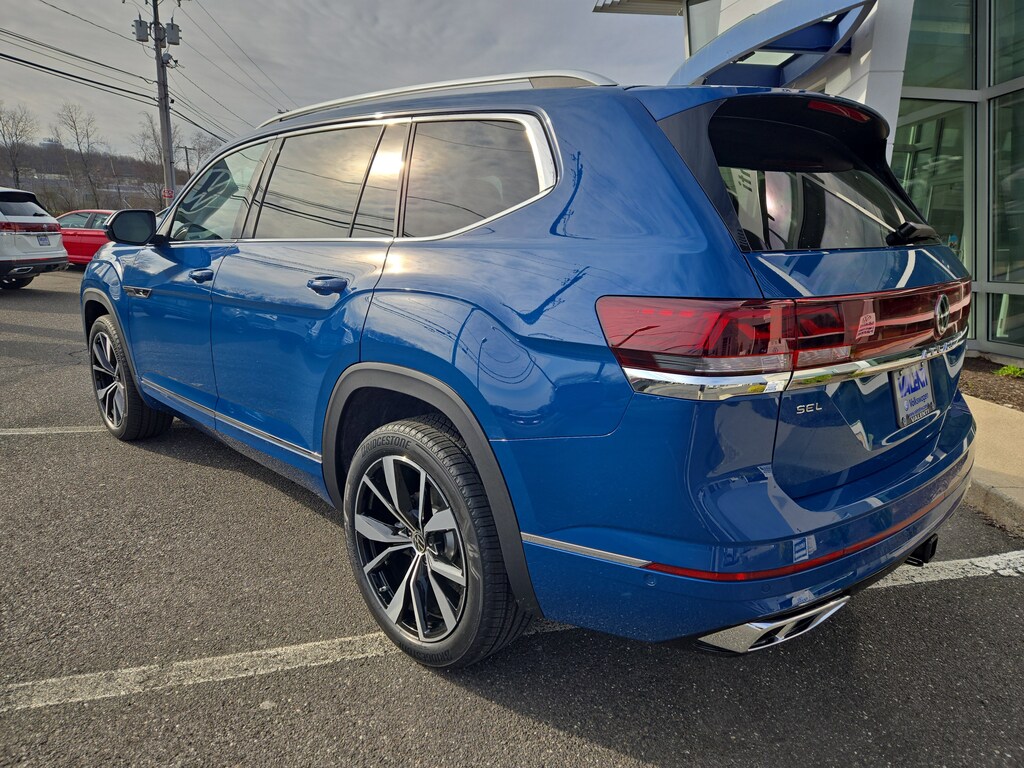 New 2025 Volkswagen Atlas 2.0T SEL Premium R-Line 2.0T SEL Premium R-Line 4MOTION