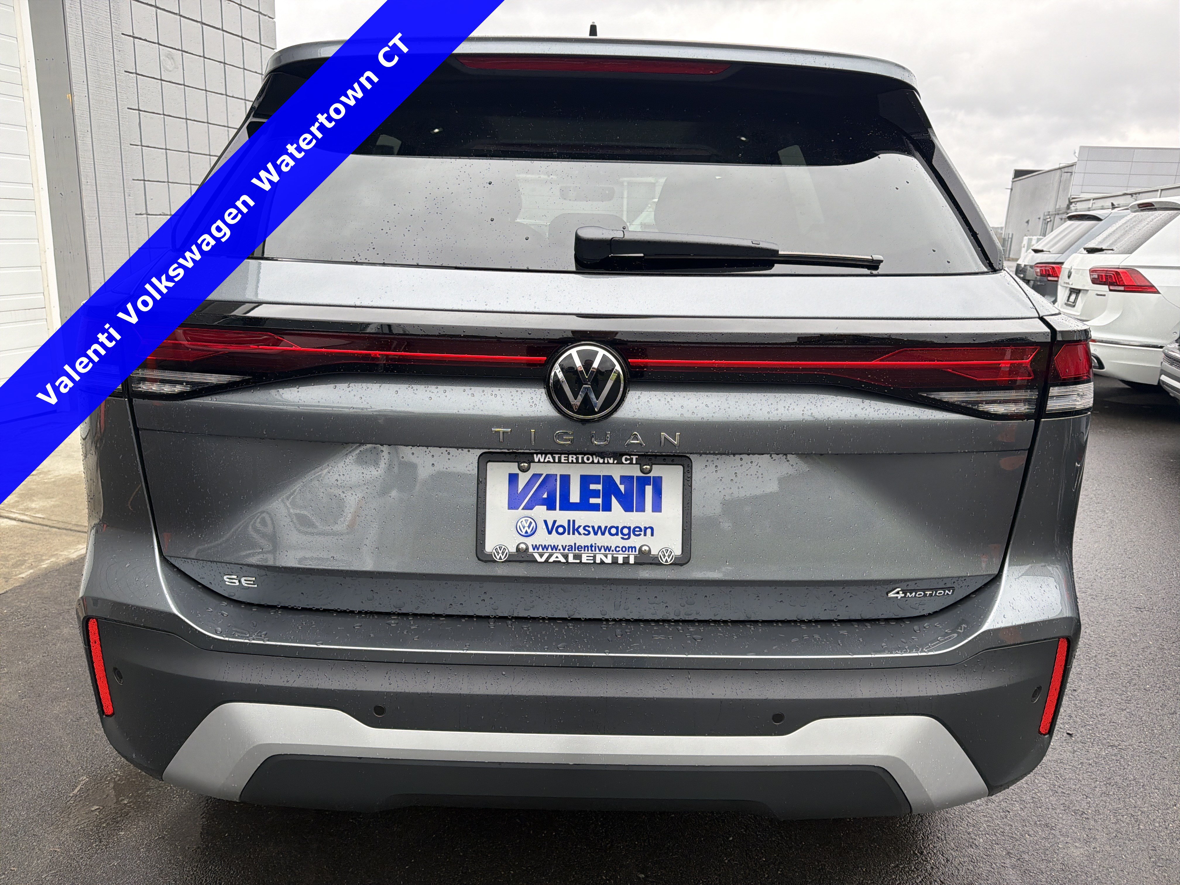 2026 Volkswagen Tiguan SE - Photo 7