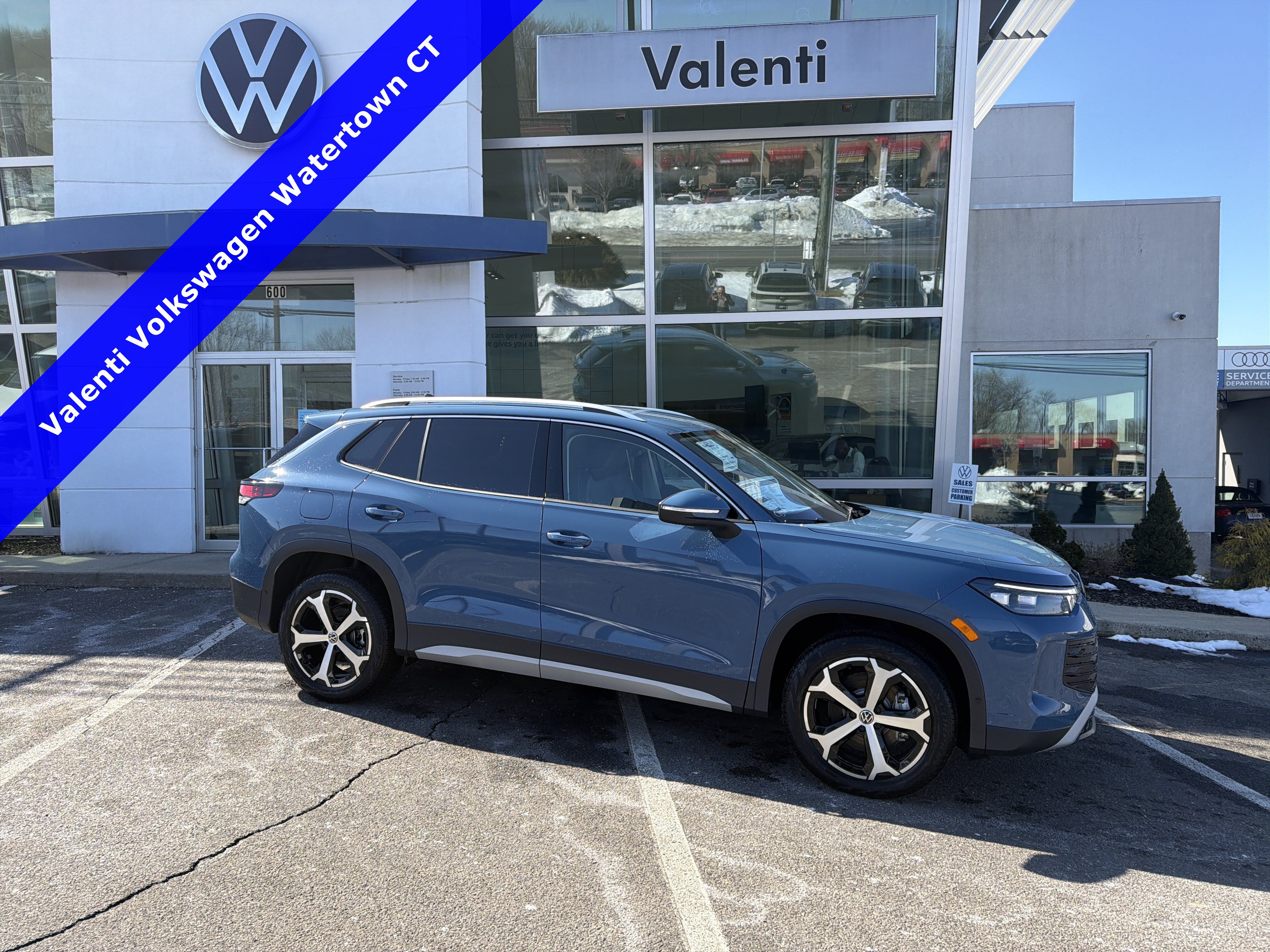 2026 Volkswagen Tiguan SE - Photo 6