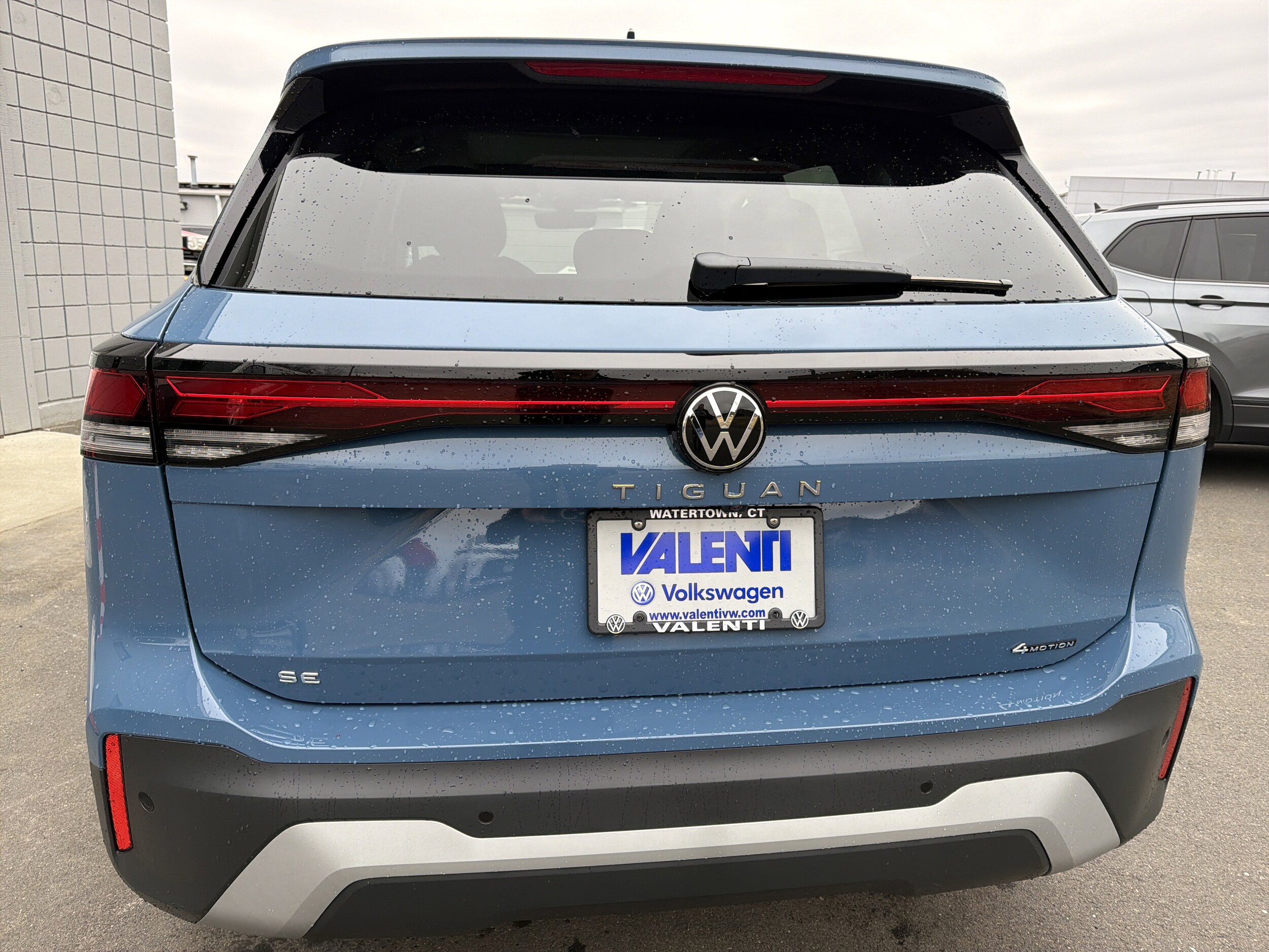 2026 Volkswagen Tiguan SE - Photo 8