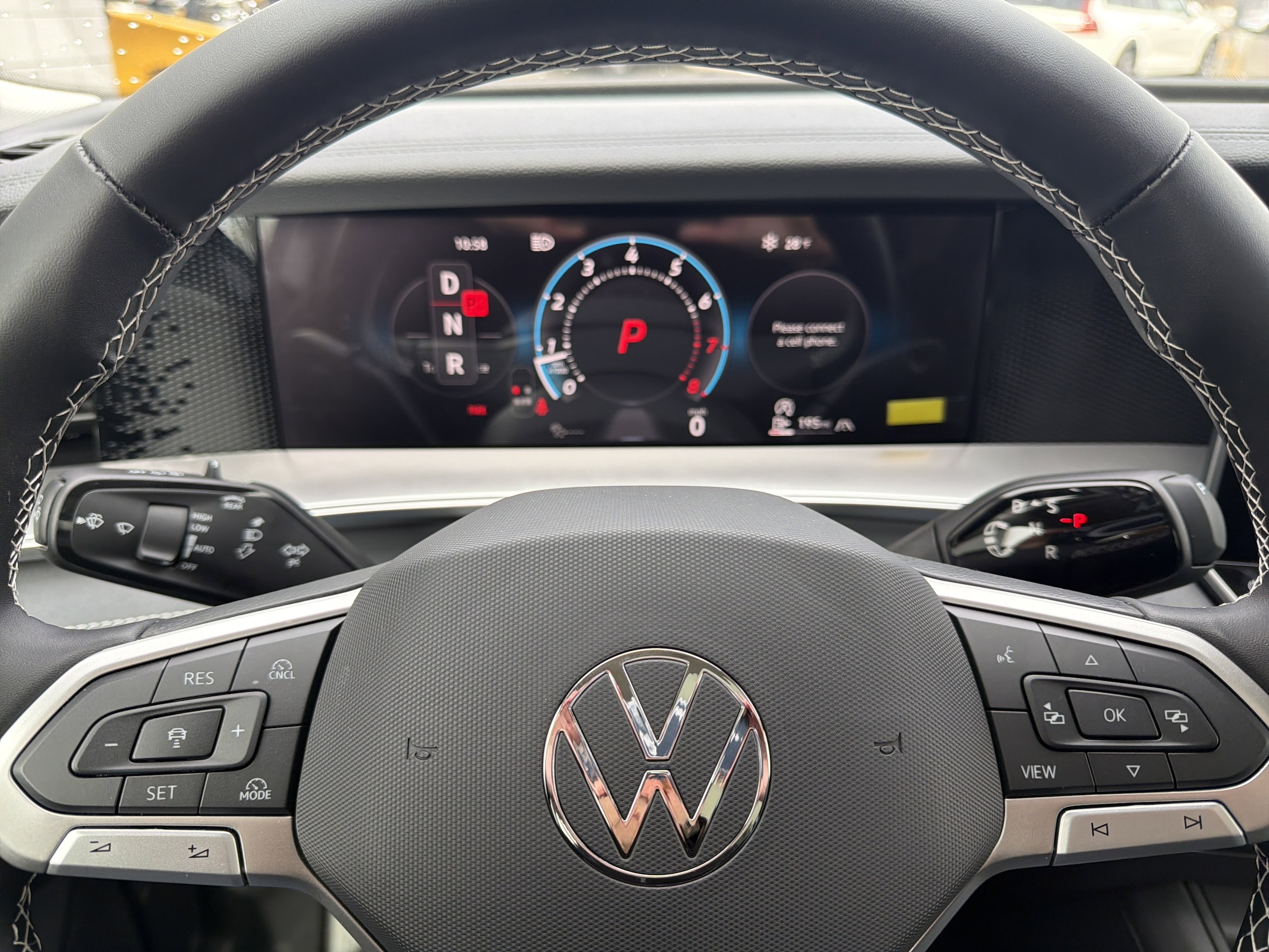 2026 Volkswagen Tiguan SE - Photo 24