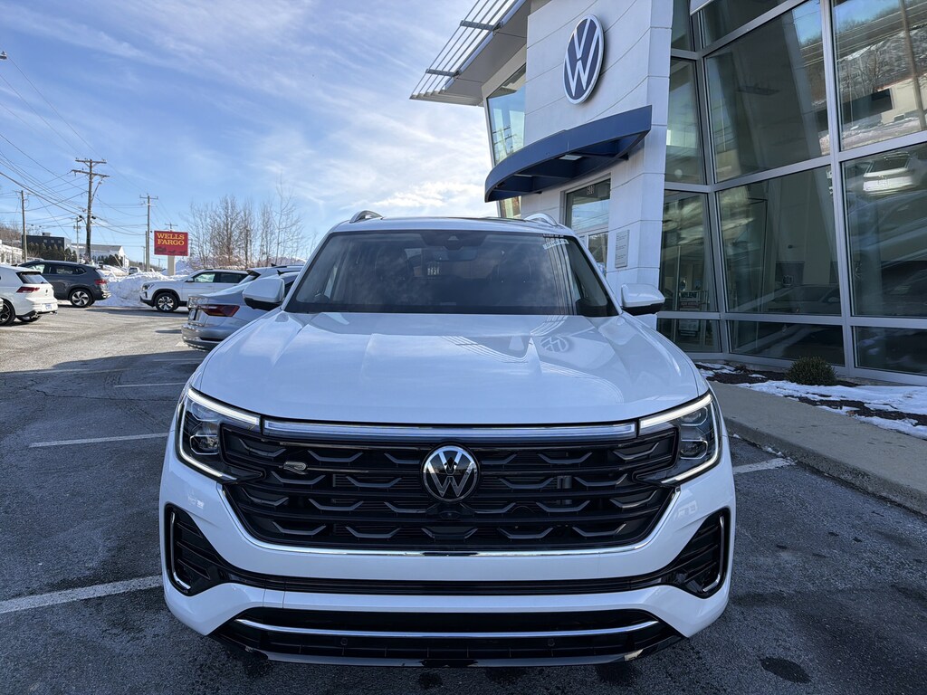 New 2026 Volkswagen Atlas 2.0T SEL Premium R-Line 2.0T SEL Premium R-Line 4MOTION
