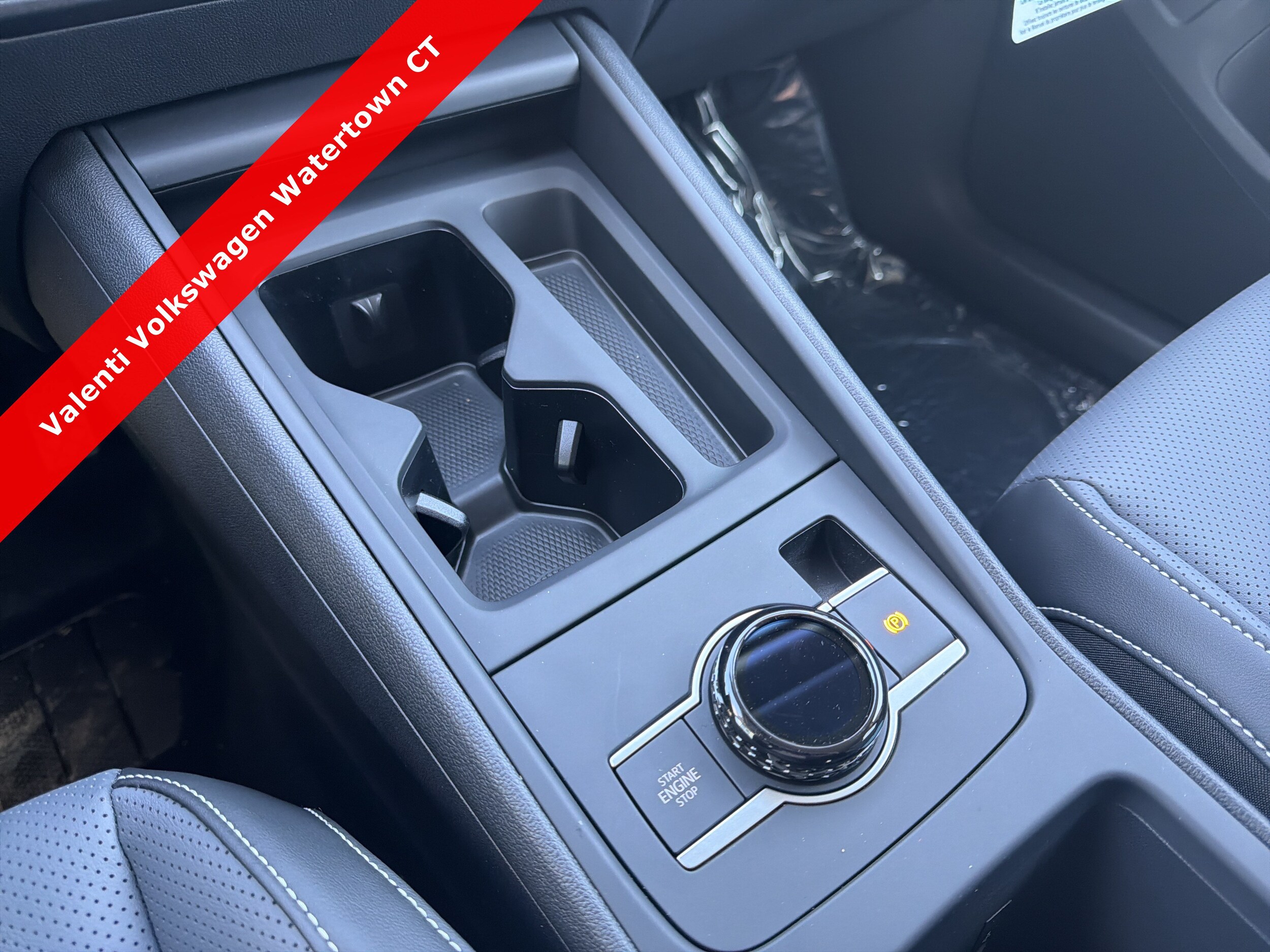 2026 Volkswagen Tiguan SE - Photo 21