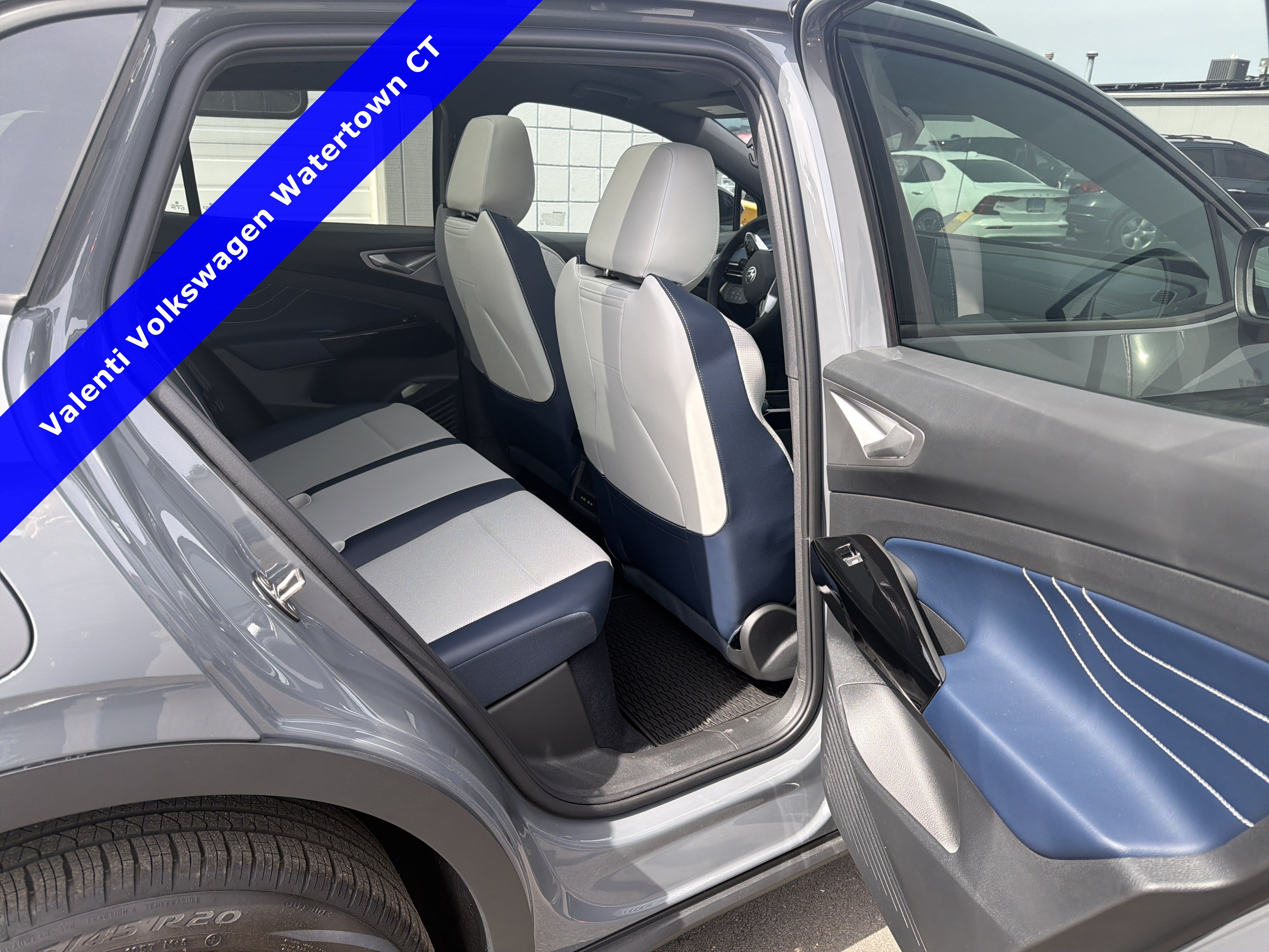 2025 Volkswagen ID.4 PRO S - Photo 16