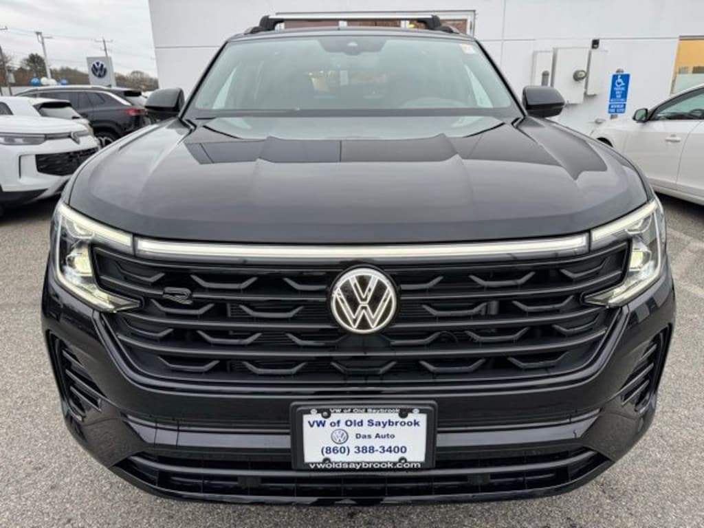 New 2026 Volkswagen Atlas Cross Sport 2.0T SEL R-Line Black SUV