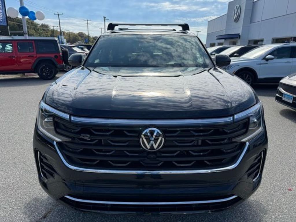 New 2026 Volkswagen Atlas Cross Sport 2.0T SEL Premium R-Line SUV
