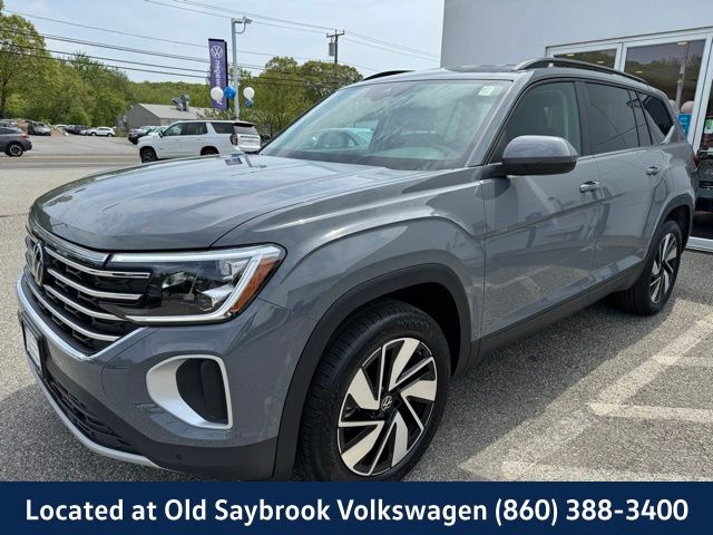 2025 Volkswagen Atlas SE Technology photo 4