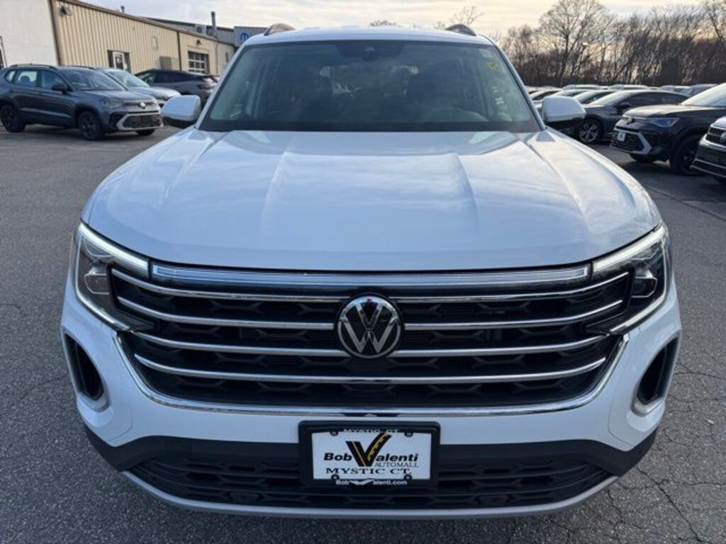 New 2025 Volkswagen Atlas 2.0T SE w/Technology SUV