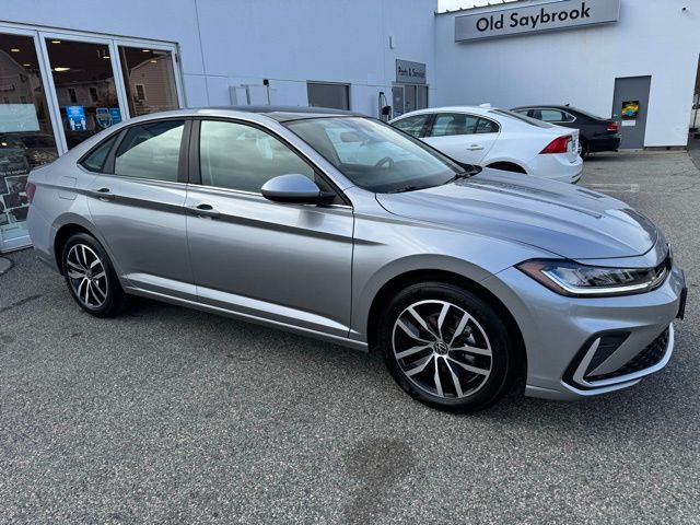 2026 Volkswagen Jetta 1.5T SE photo 3