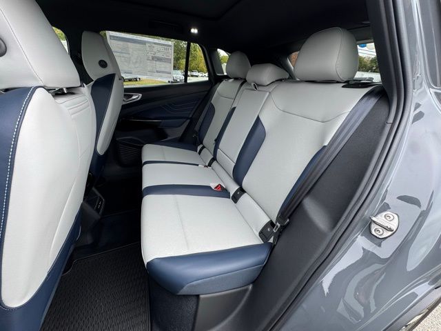 2025 Volkswagen ID.4 PRO S - Photo 11