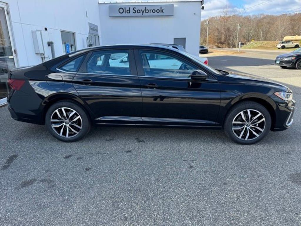 New 2026 Volkswagen Jetta 1.5T SE Sedan