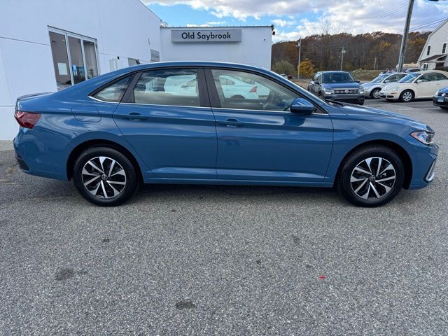 2026 Volkswagen Jetta 1.5T S photo 4