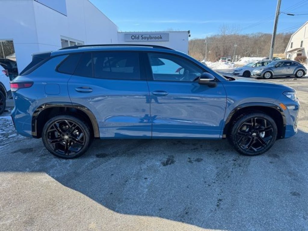 New 2026 Volkswagen Tiguan 2.0T SE R-Line Black SUV