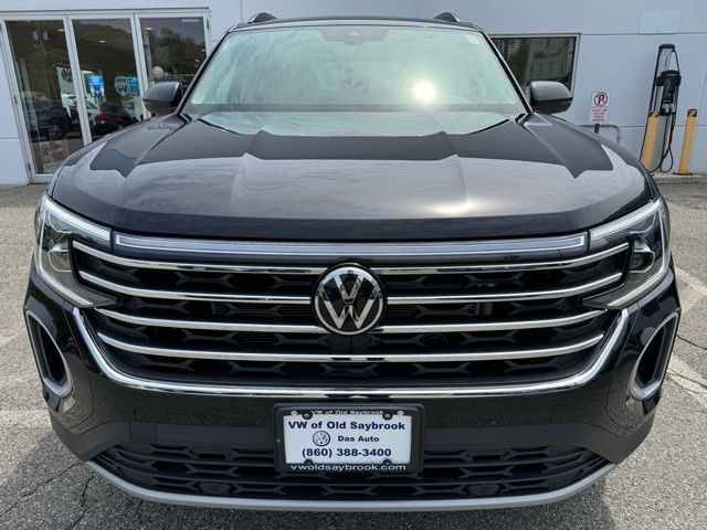 2025 Volkswagen Atlas SE Technology photo 2