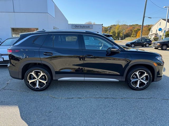 2025 Volkswagen Tiguan SE photo 4