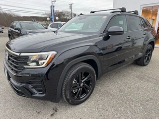 2026 Volkswagen Atlas Cross Sport 2.0T SEL R-Line Black SUV