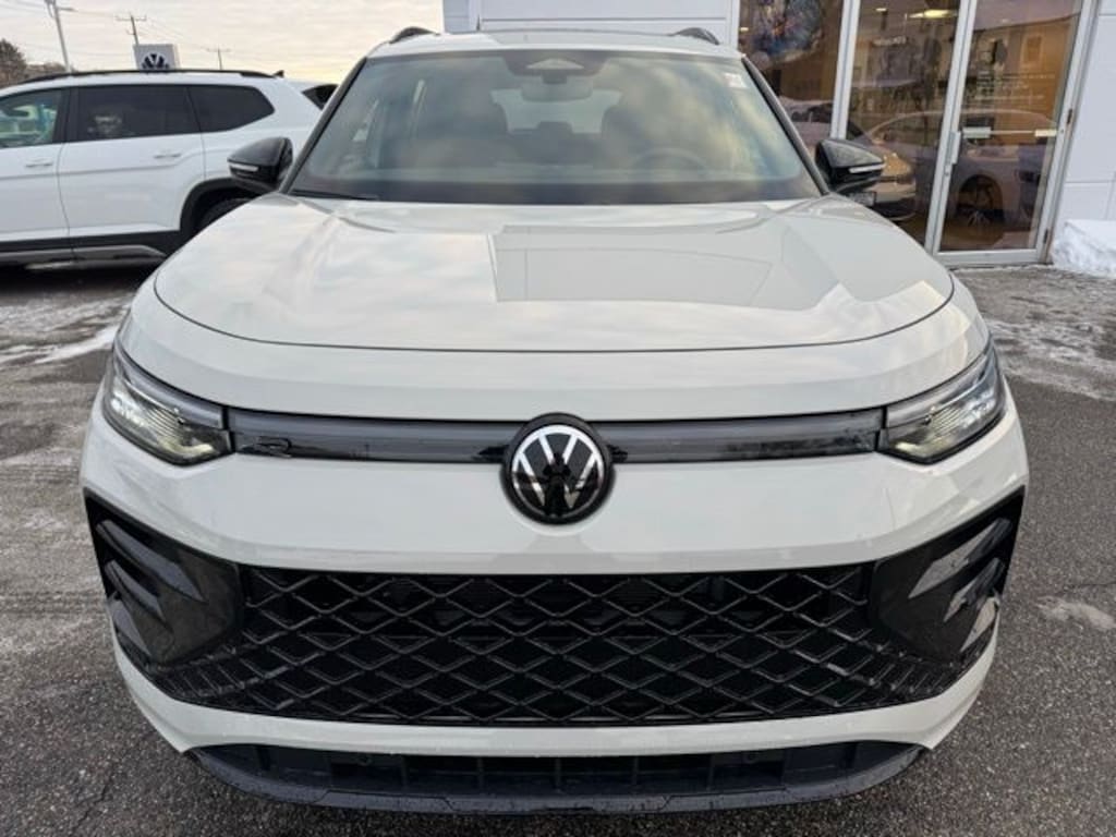 New 2026 Volkswagen Tiguan 2.0T SE R-Line Black SUV