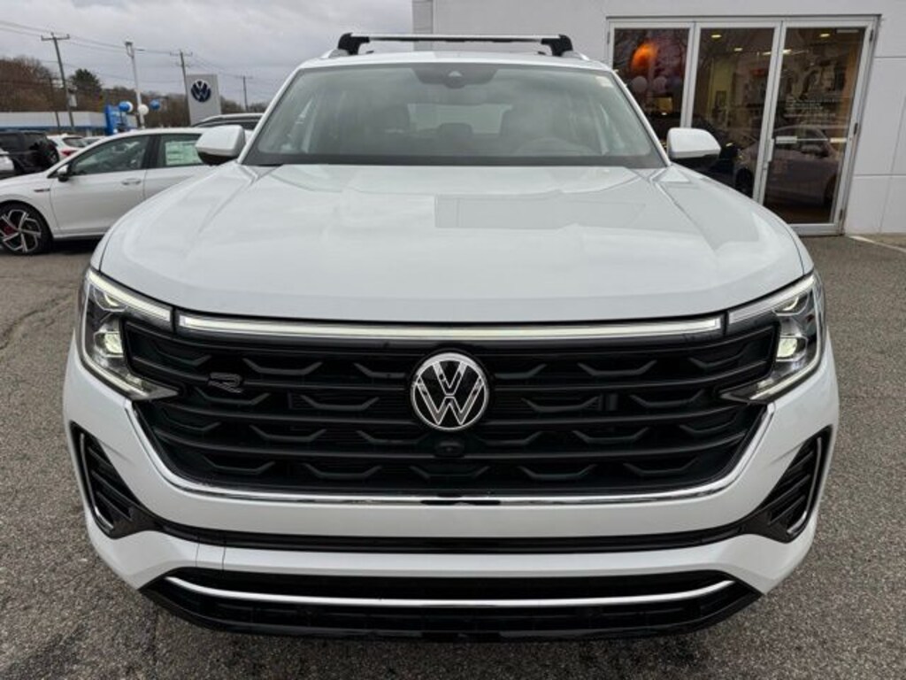 New 2026 Volkswagen Atlas Cross Sport 2.0T SEL Premium R-Line SUV