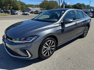 2025 Volkswagen Jetta 1.5T SE Sedan