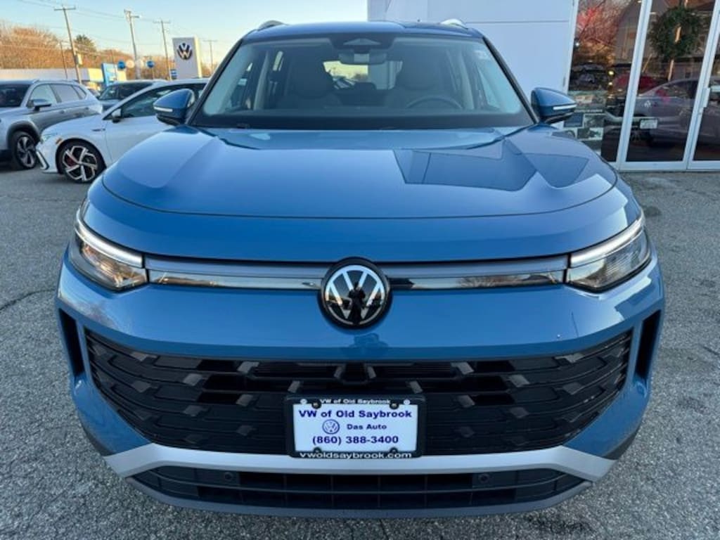 New 2026 Volkswagen Tiguan 2.0T SE SUV